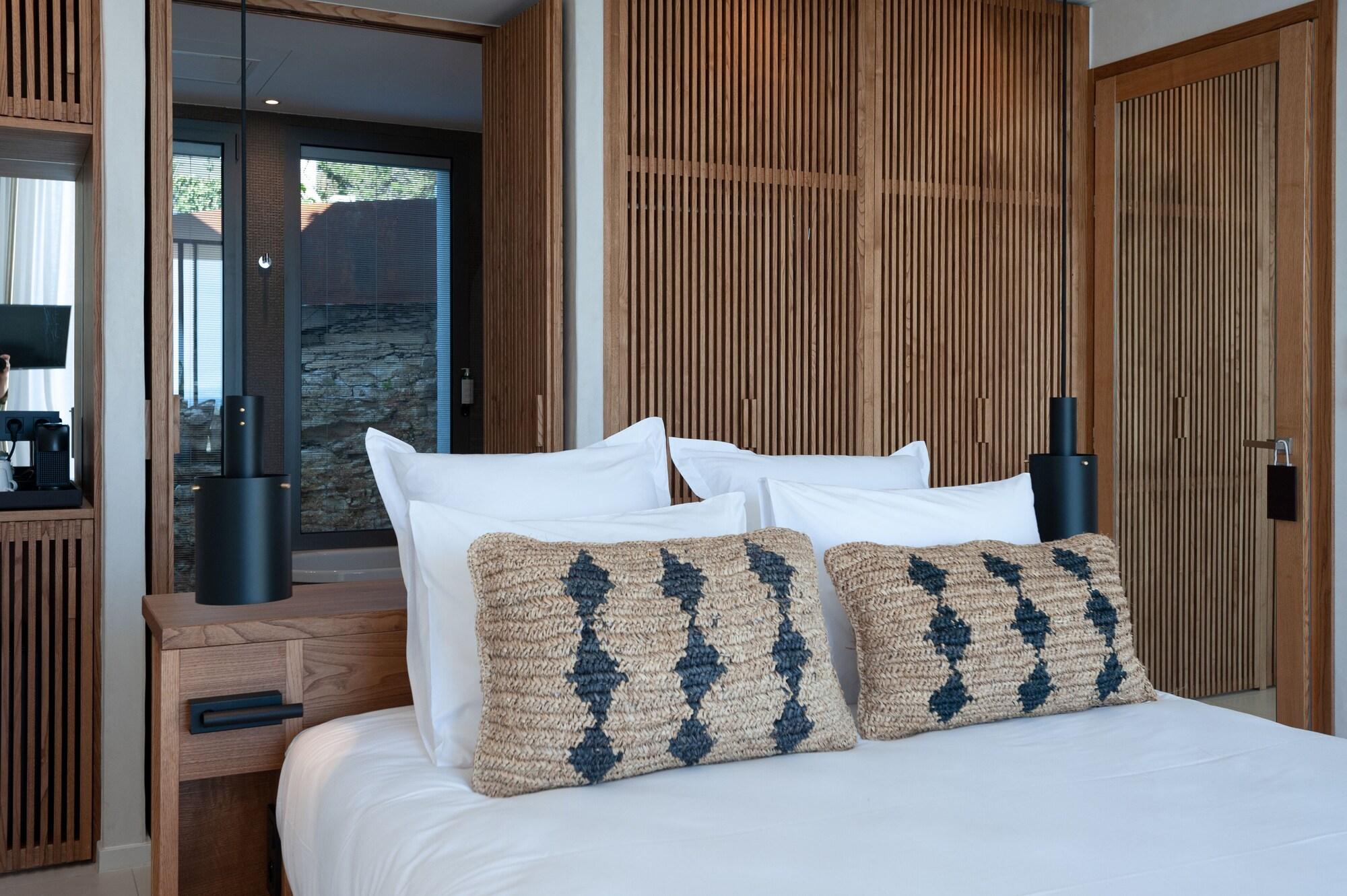 Suite Deluxe with Private Pool