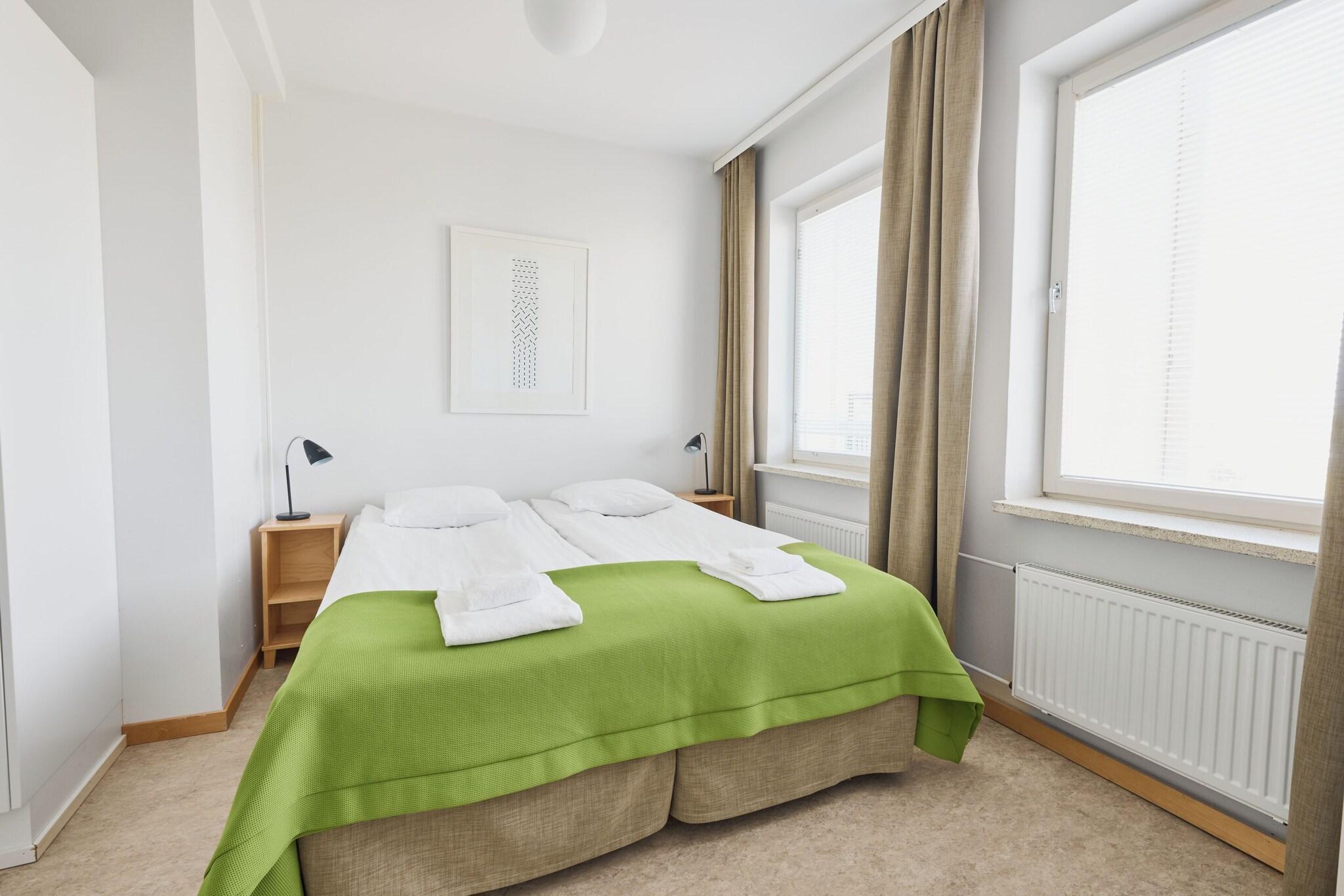 Twin with Kitchenette