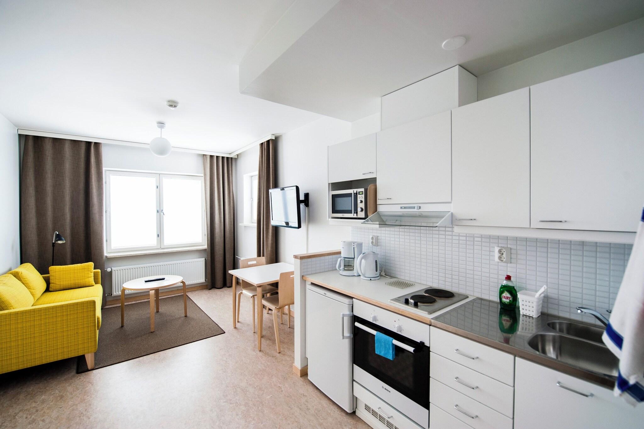 Twin with Kitchenette