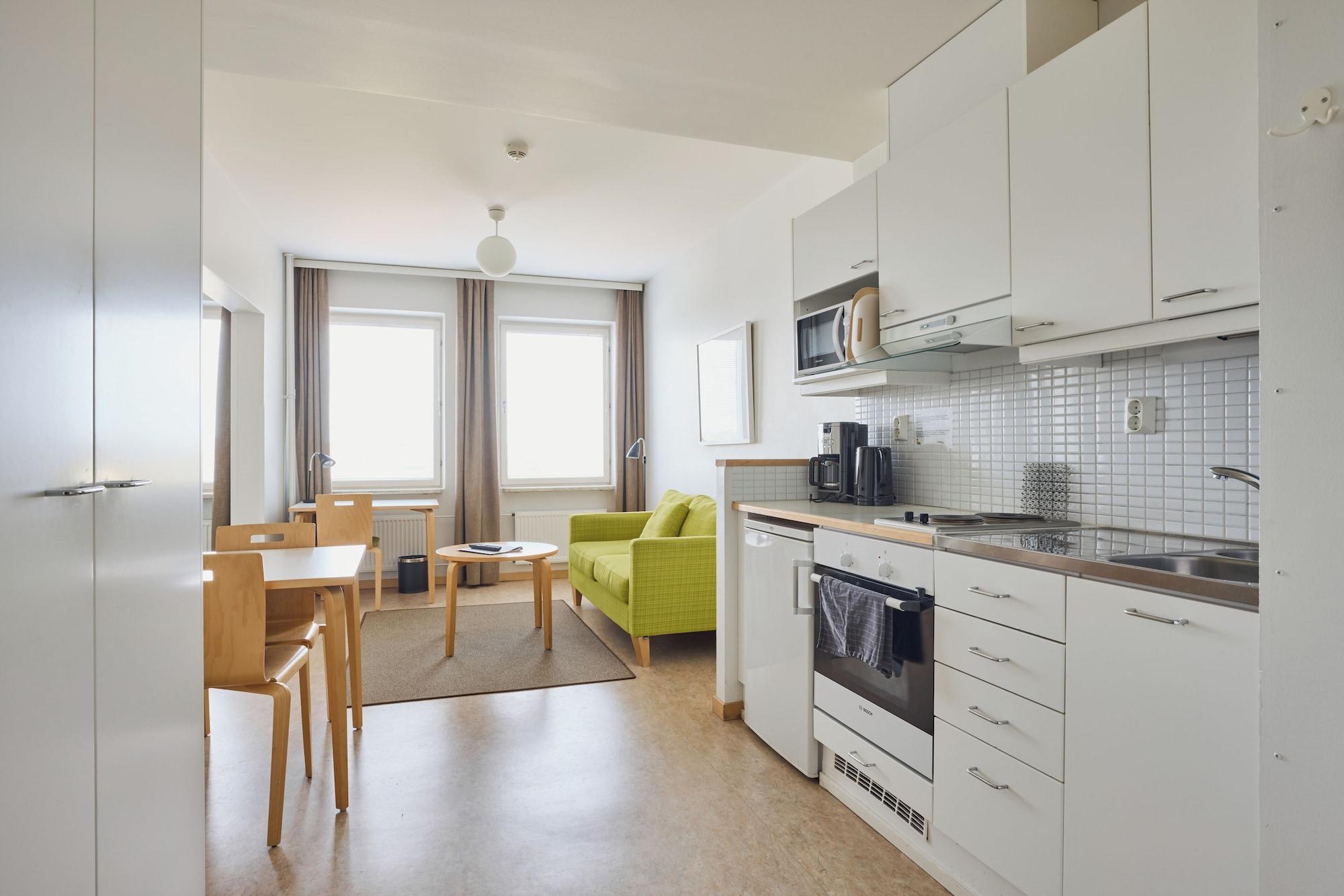 Twin with Kitchenette