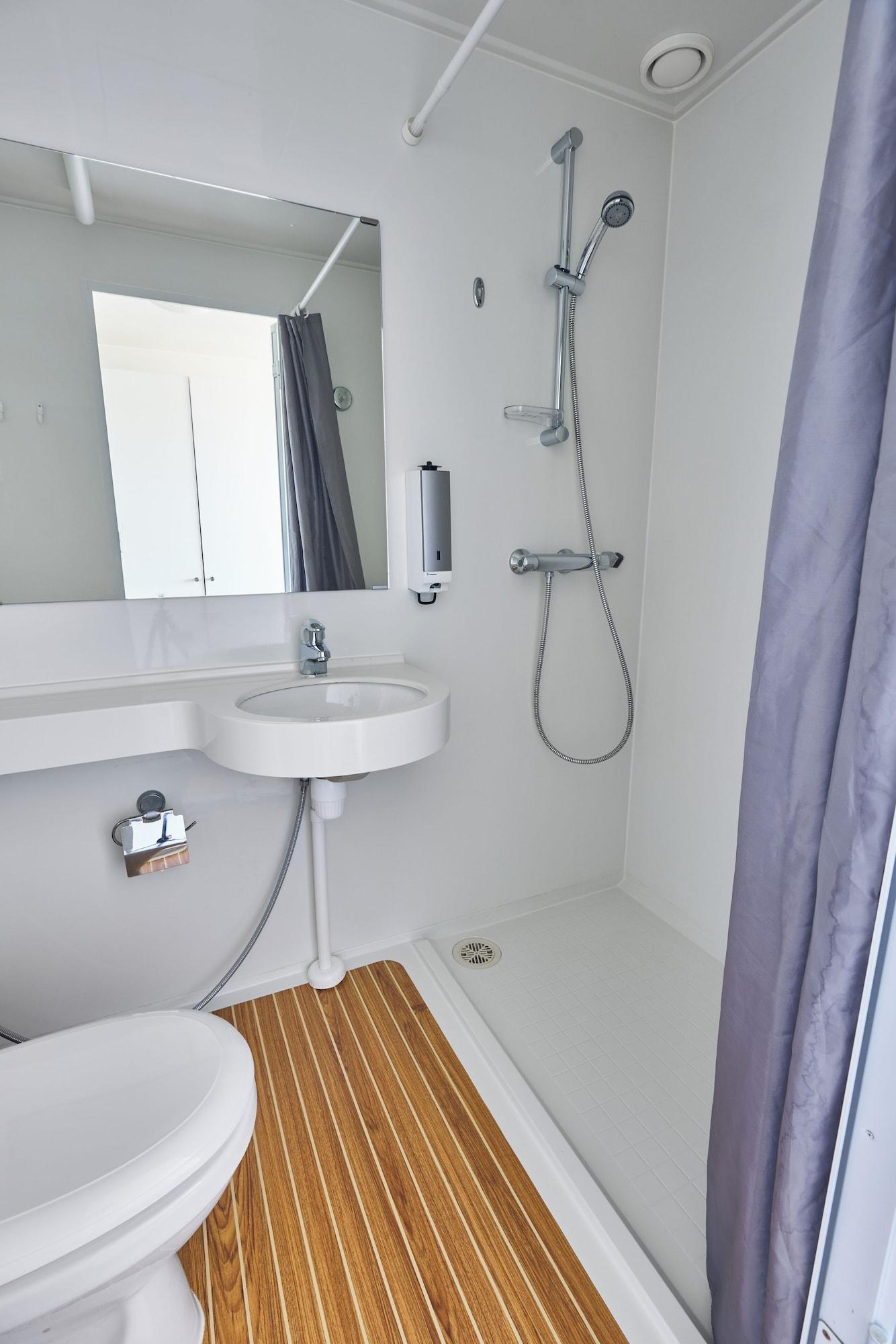 Suite with Kitchenette