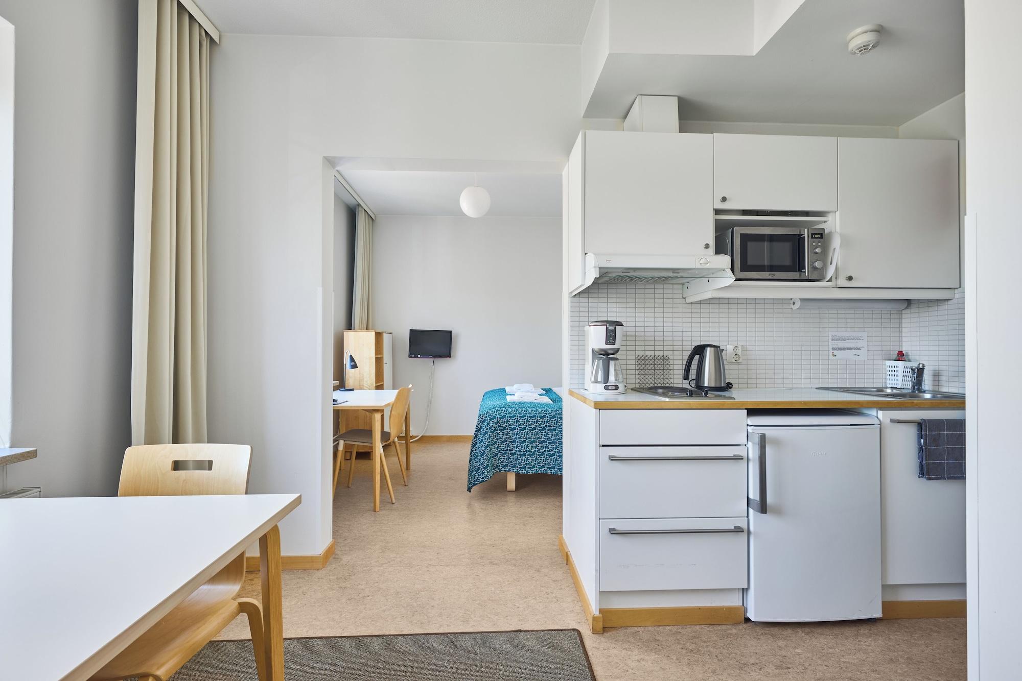 Suite with Kitchenette