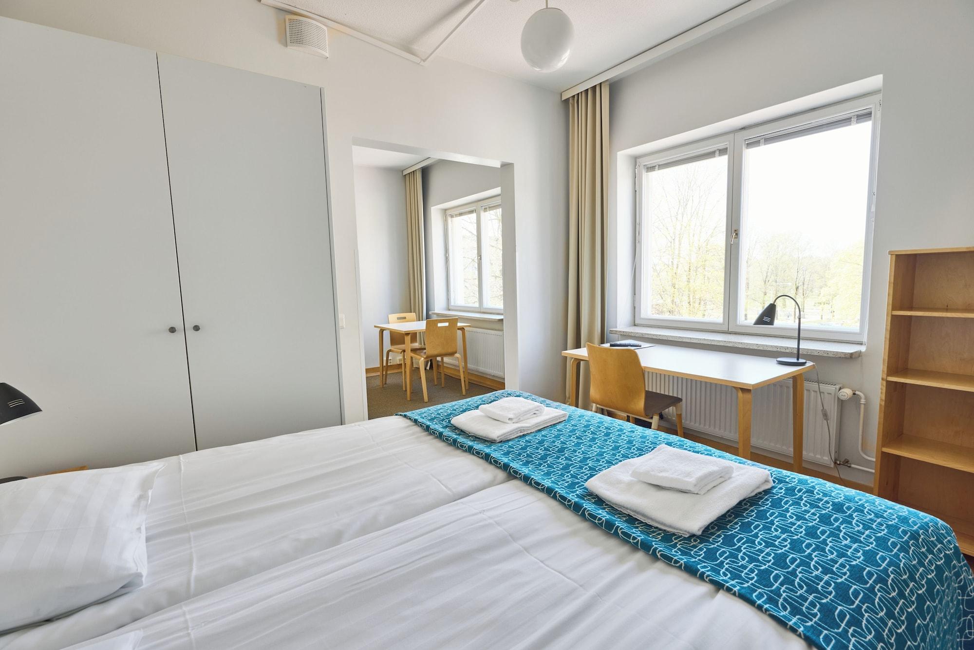 Suite with Kitchenette