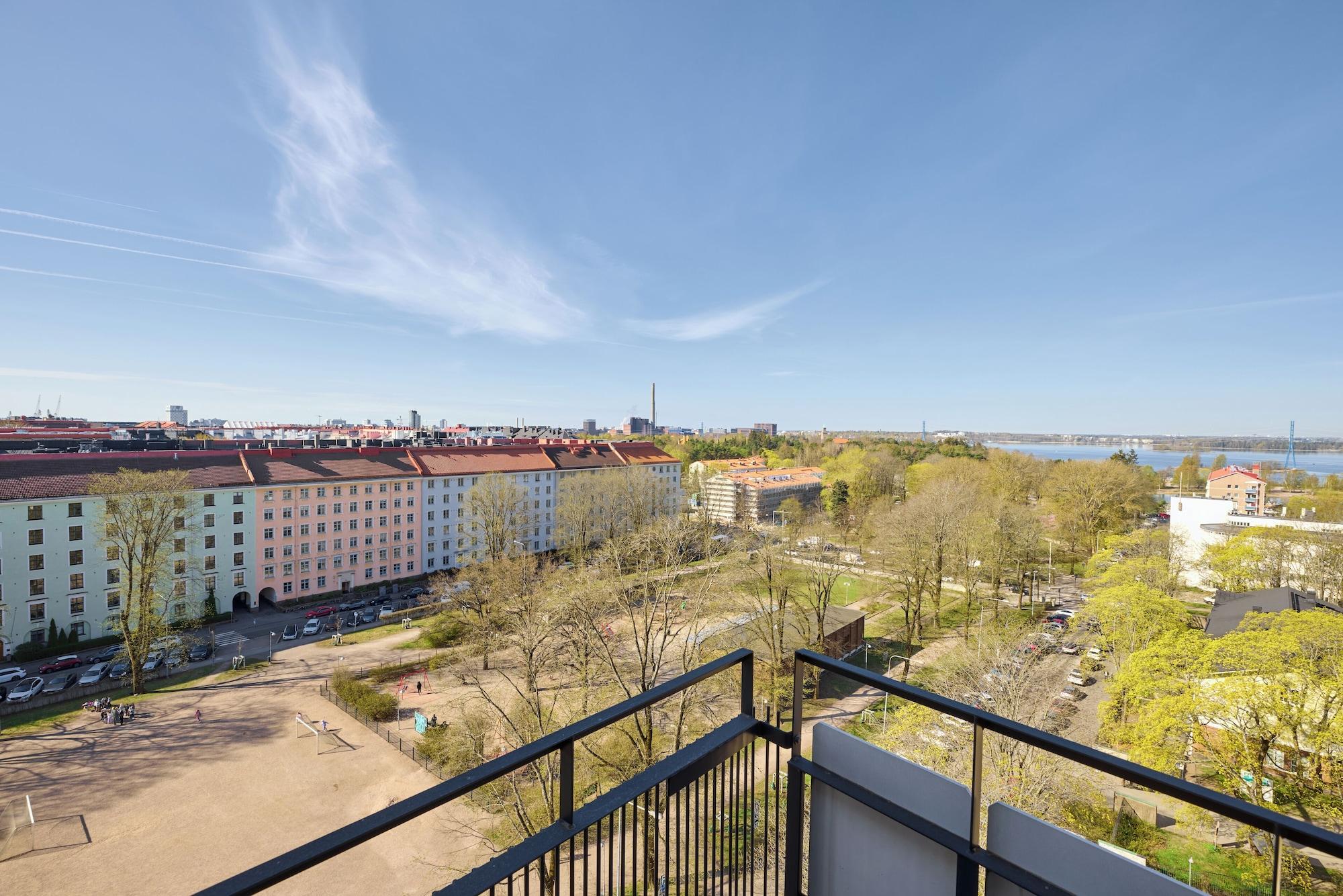 Suite Queen Size Bed