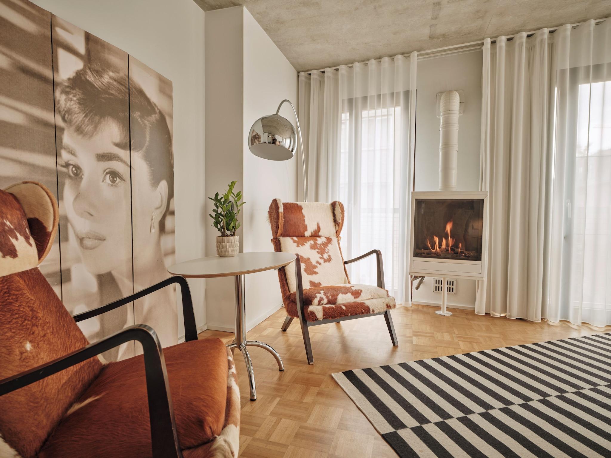 Junior Suite King Size Bed