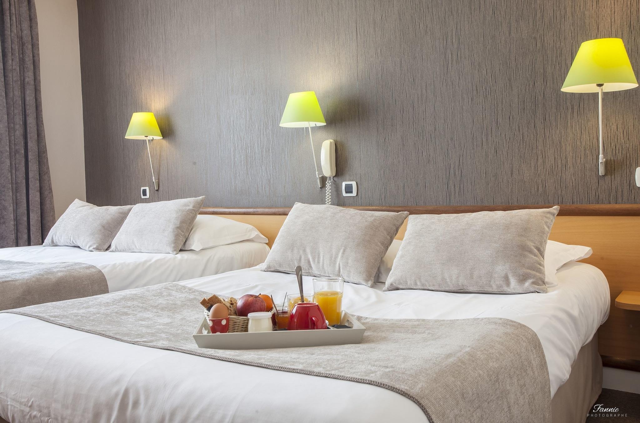 Quadruple Classic Two Double Beds