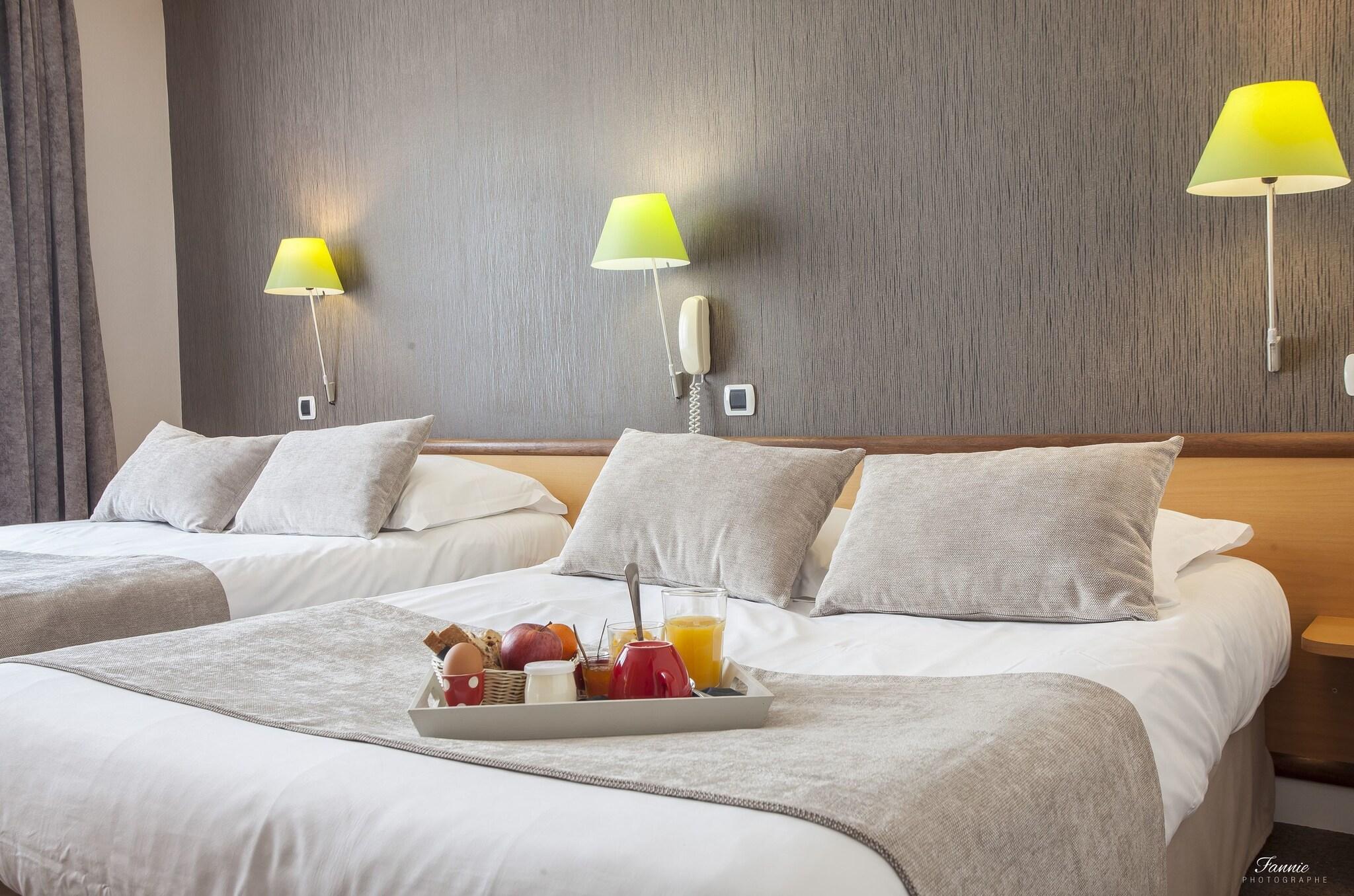 Quadruple Classic Two Double Beds