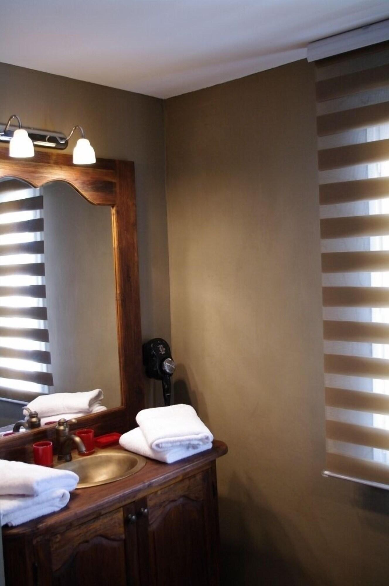 Double Queen Size Bed