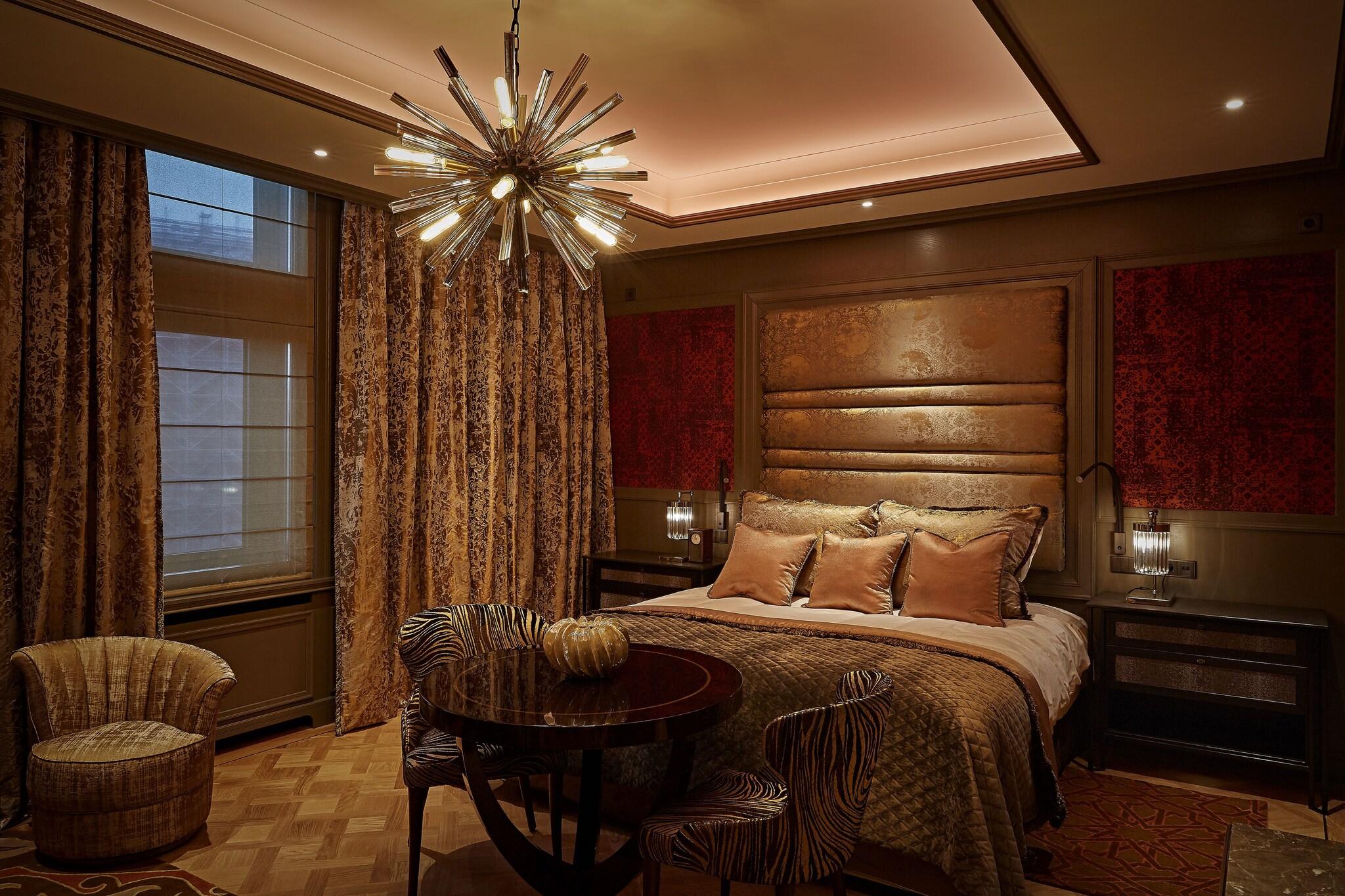 Junior Suite King Size Bed