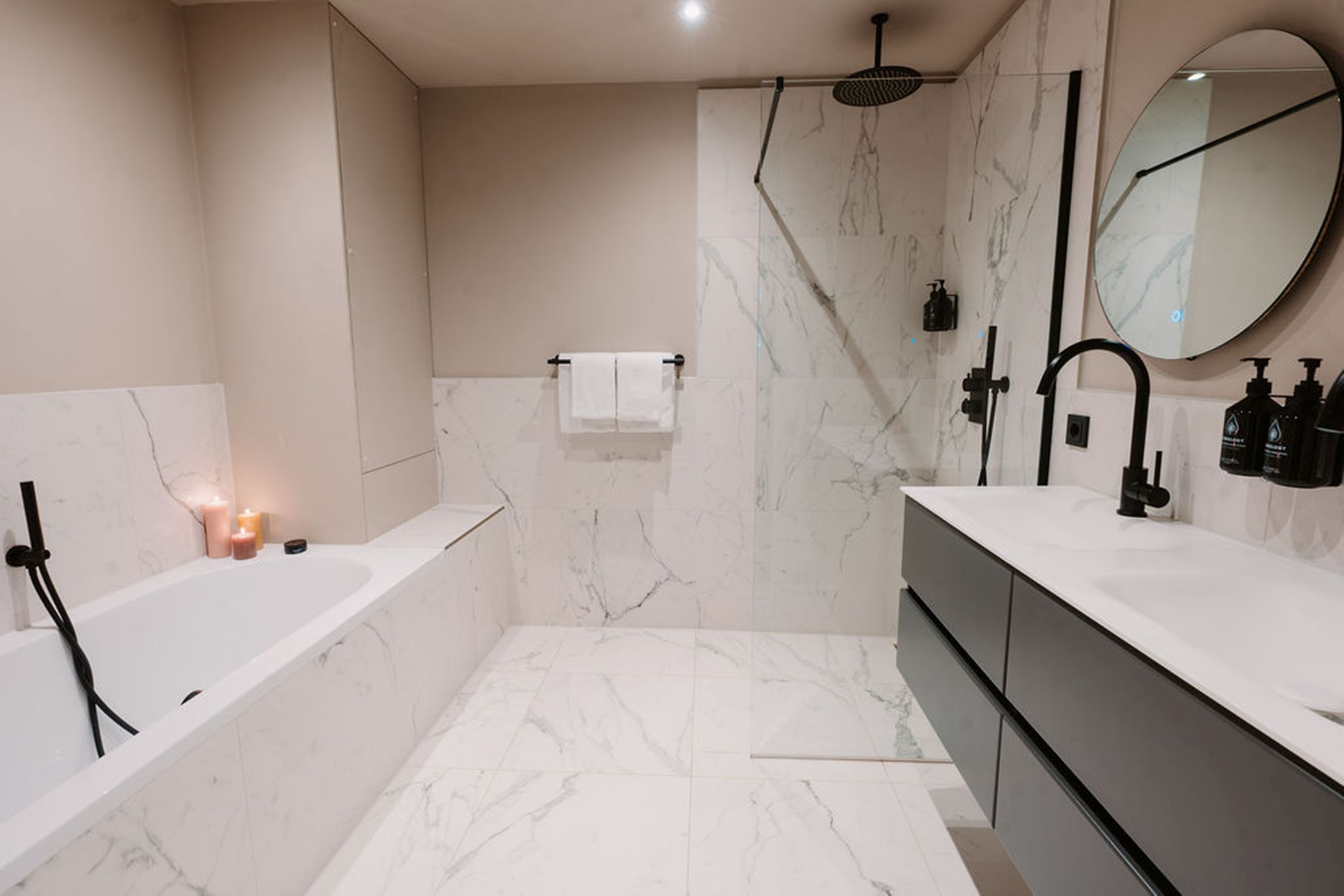 Suite Executive Capacity 2