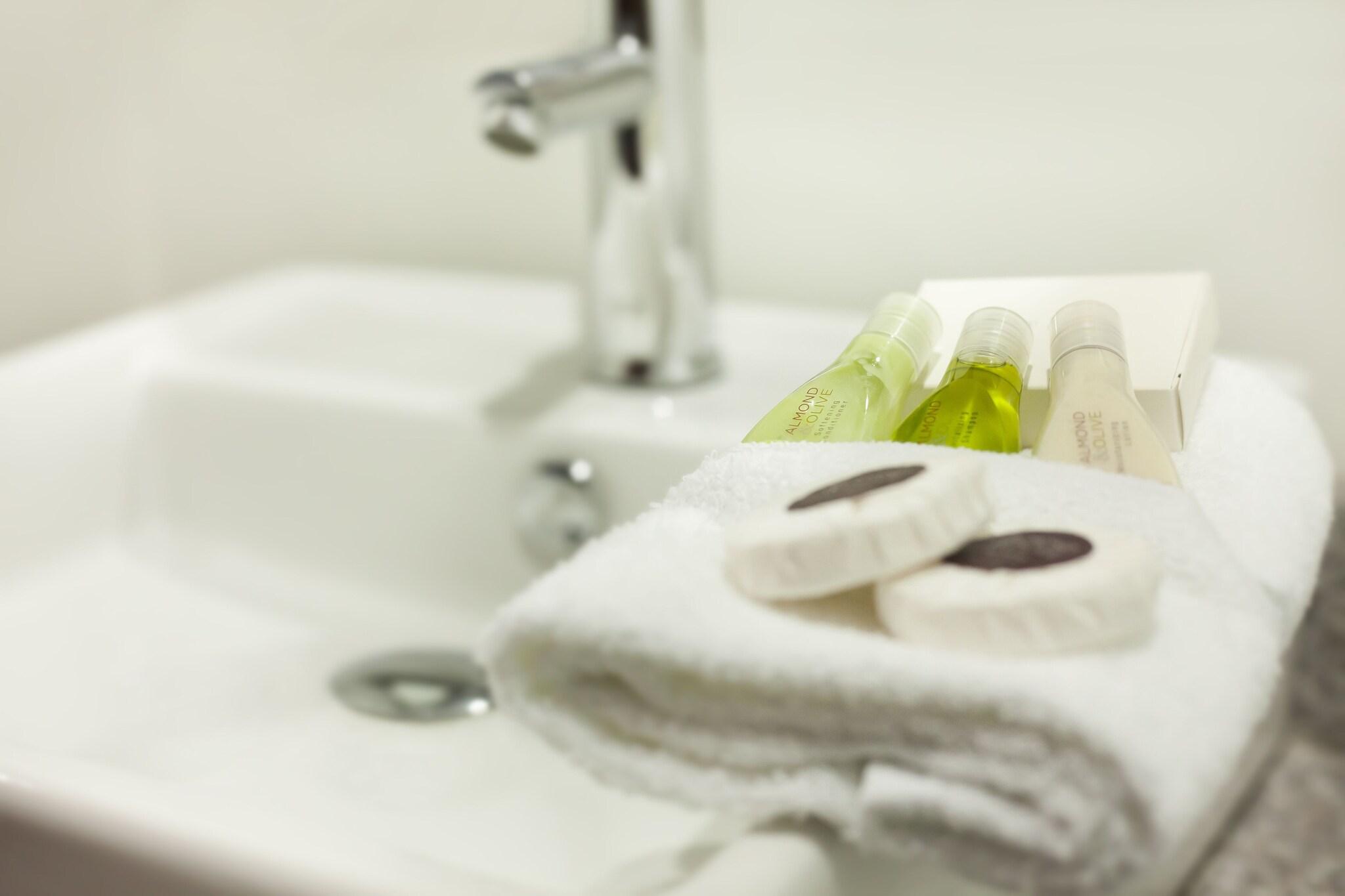 Quadruple Two Double Beds