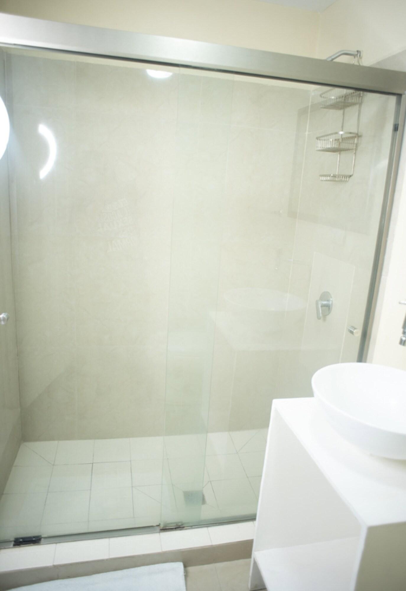 Double Queen Size Bed