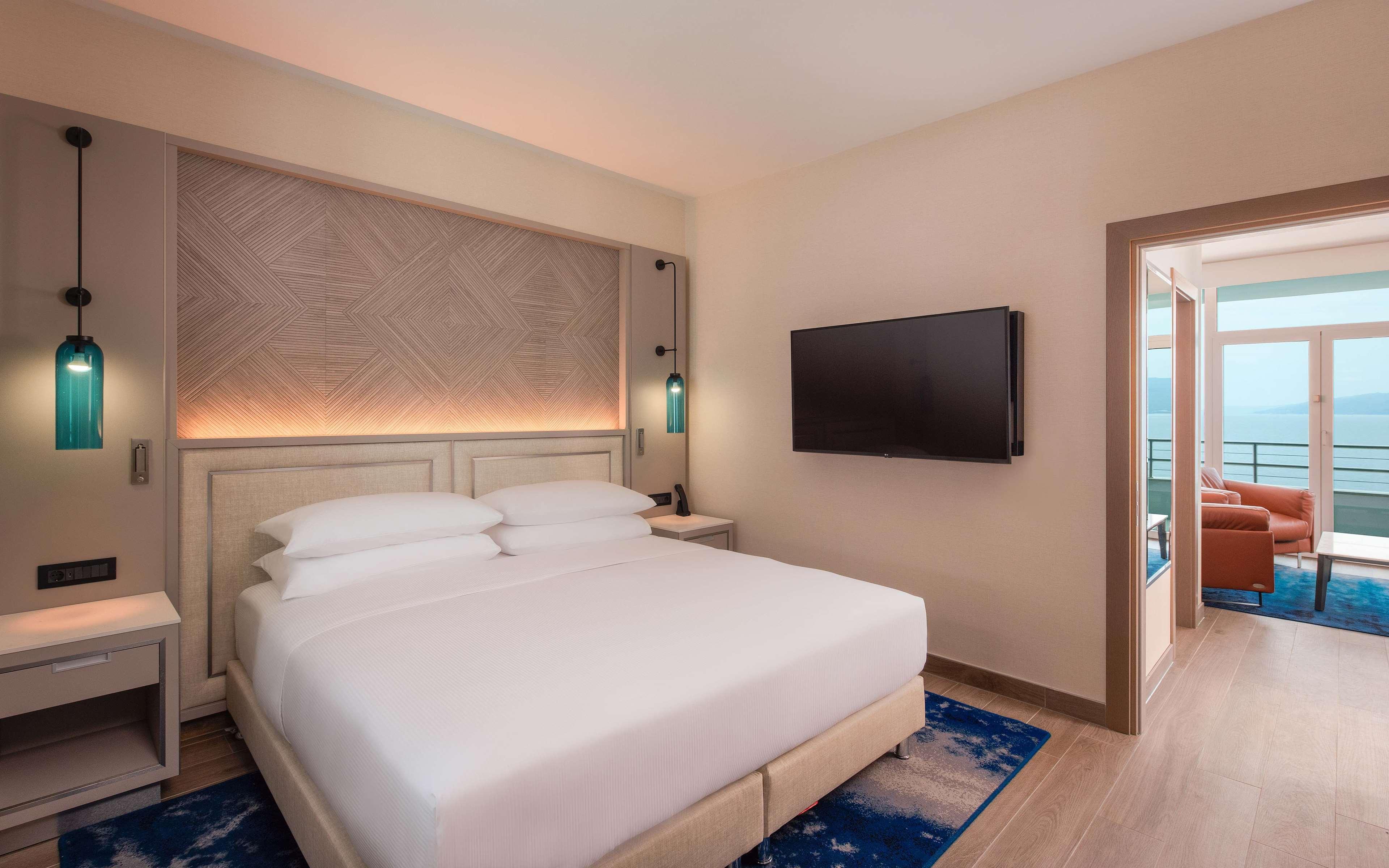 Apartment Sea View King Bed