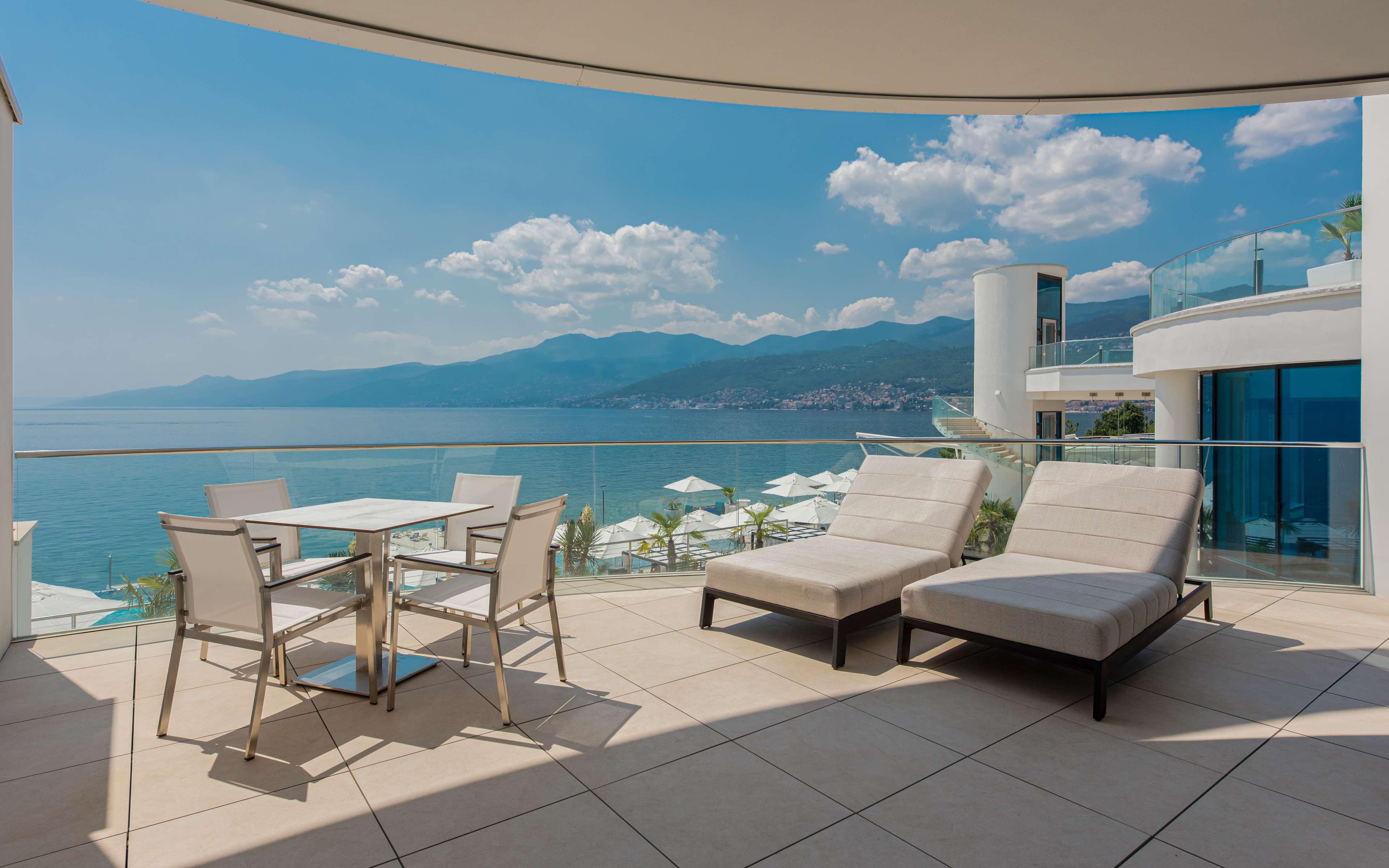 Apartment Sea View Three Bedrooms