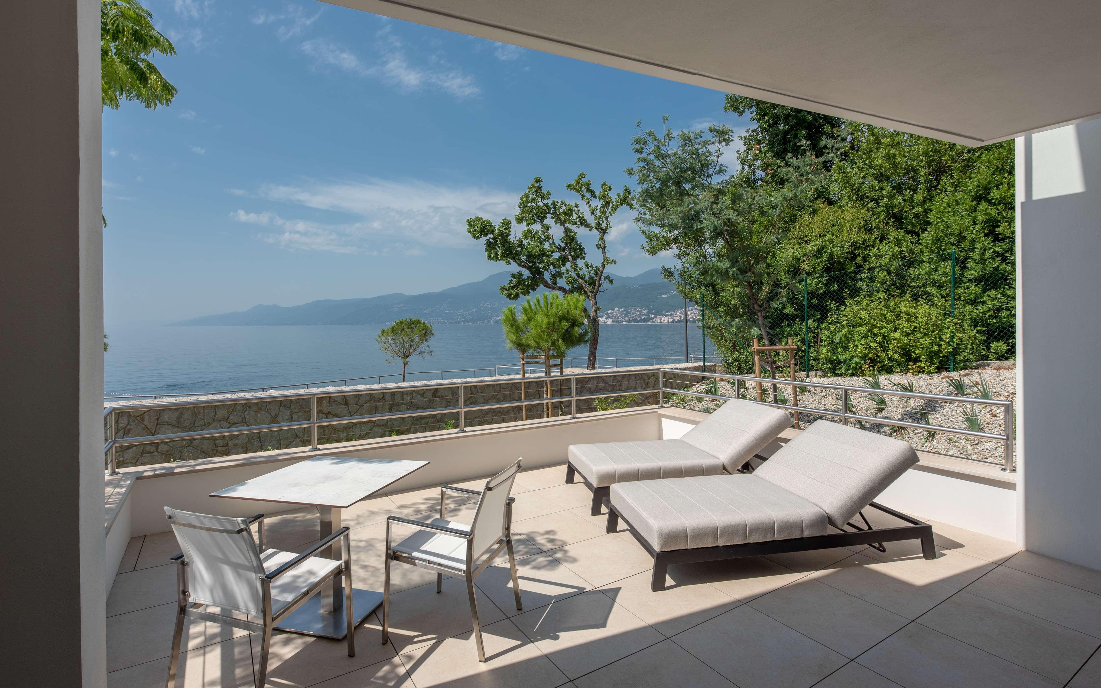 Apartment Beach Front