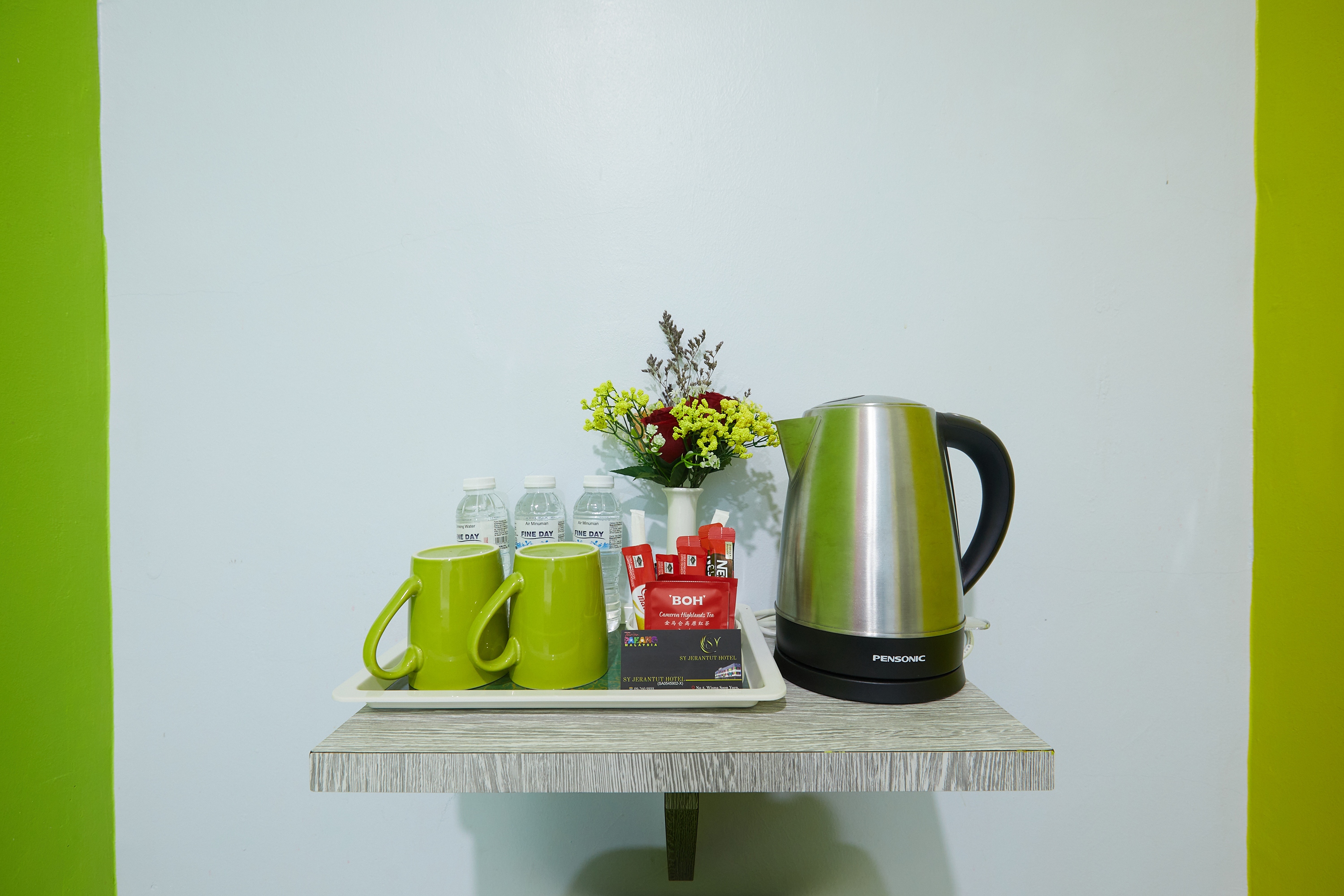 Double Queen Size Bed