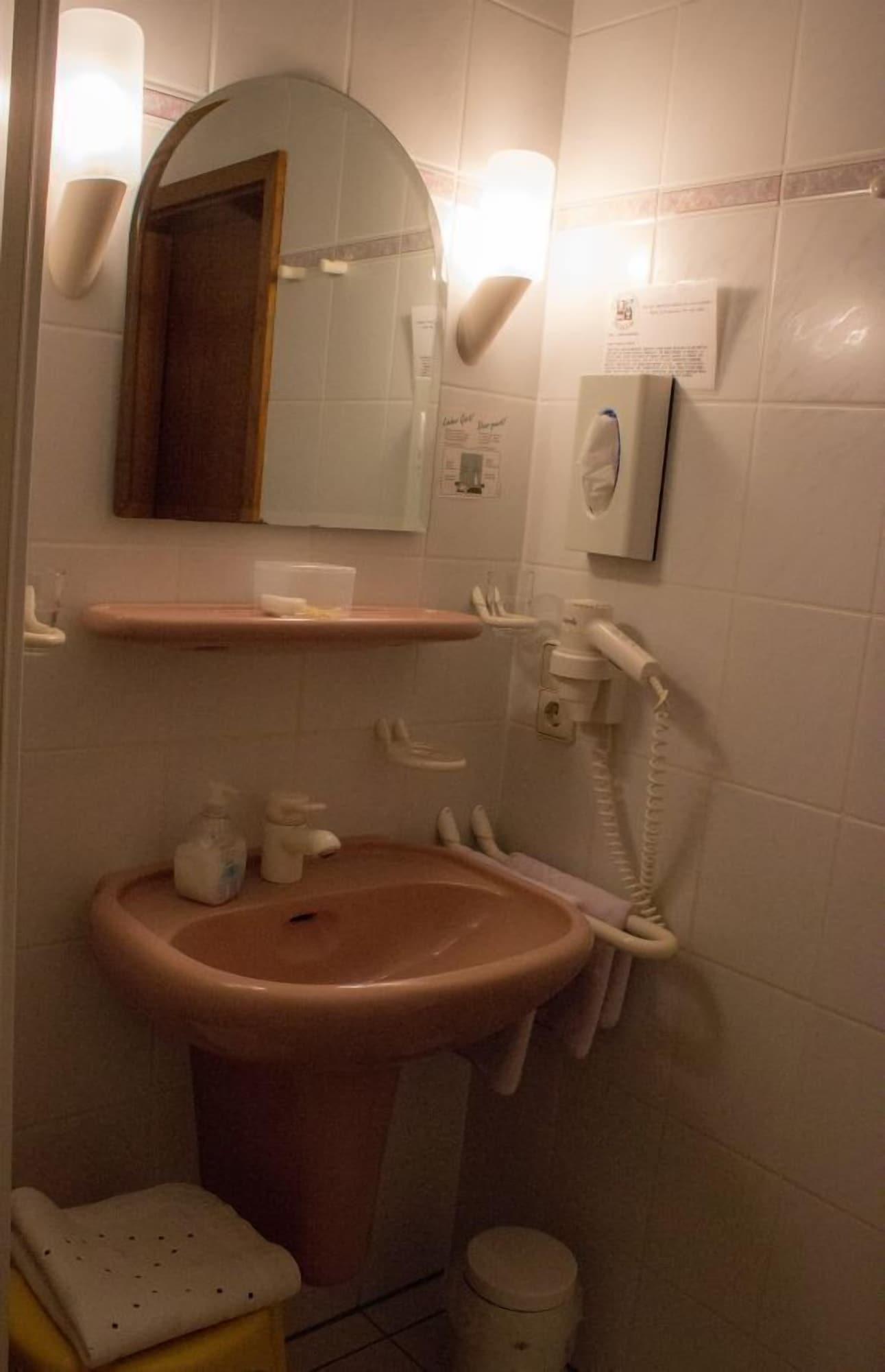 Single Standard