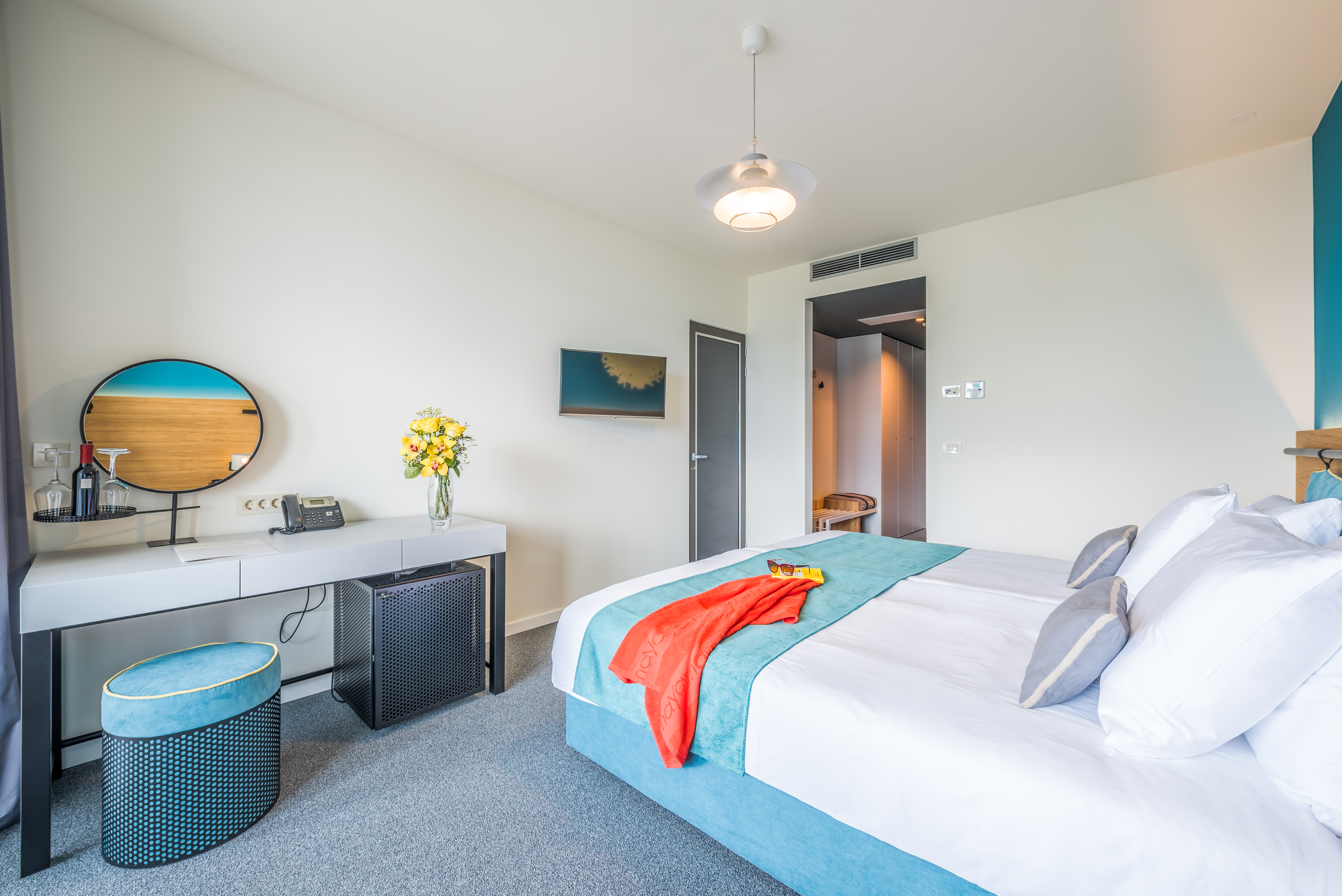 Double Superior Side Sea View