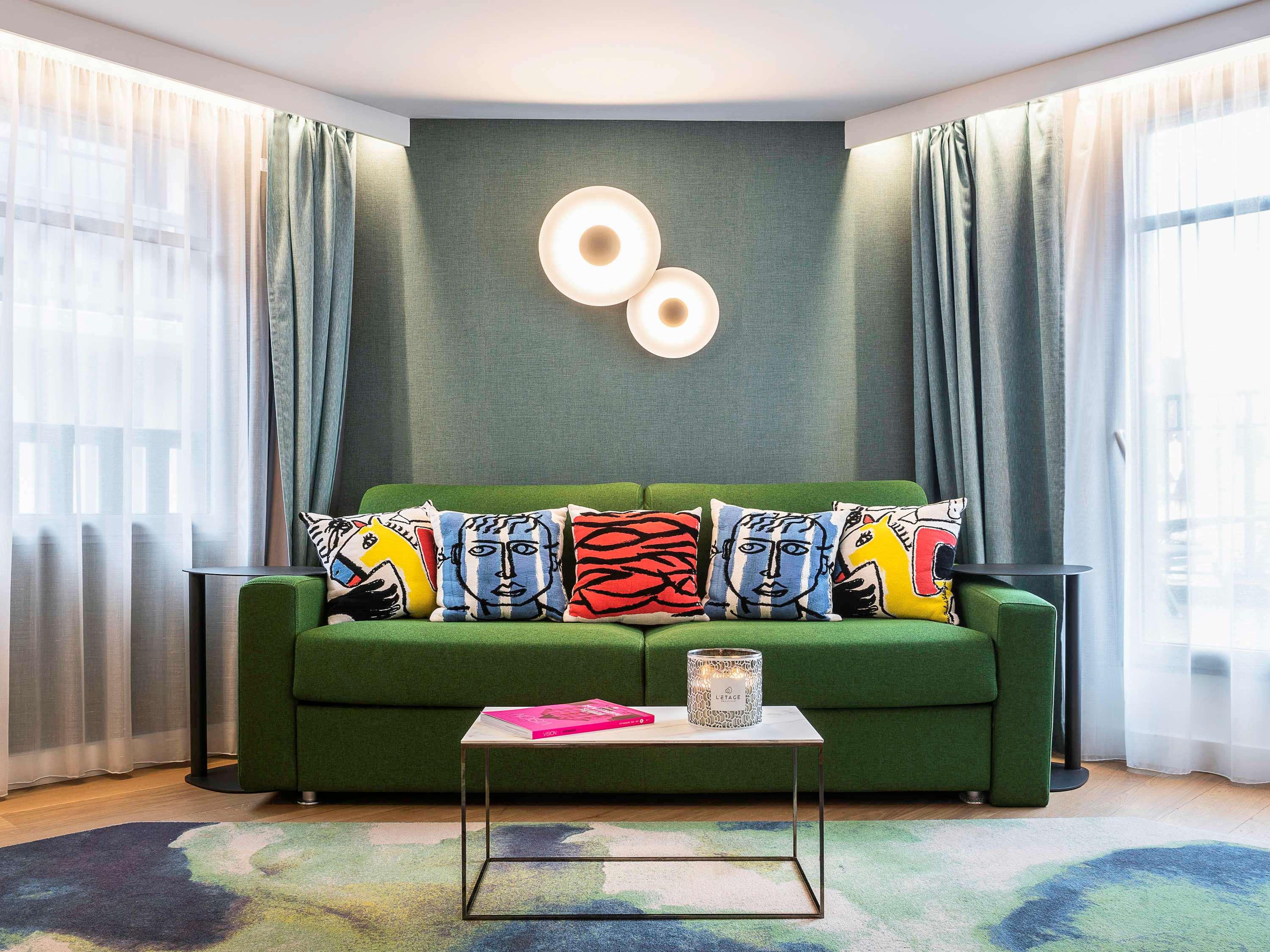 Junior Suite King Size Bed