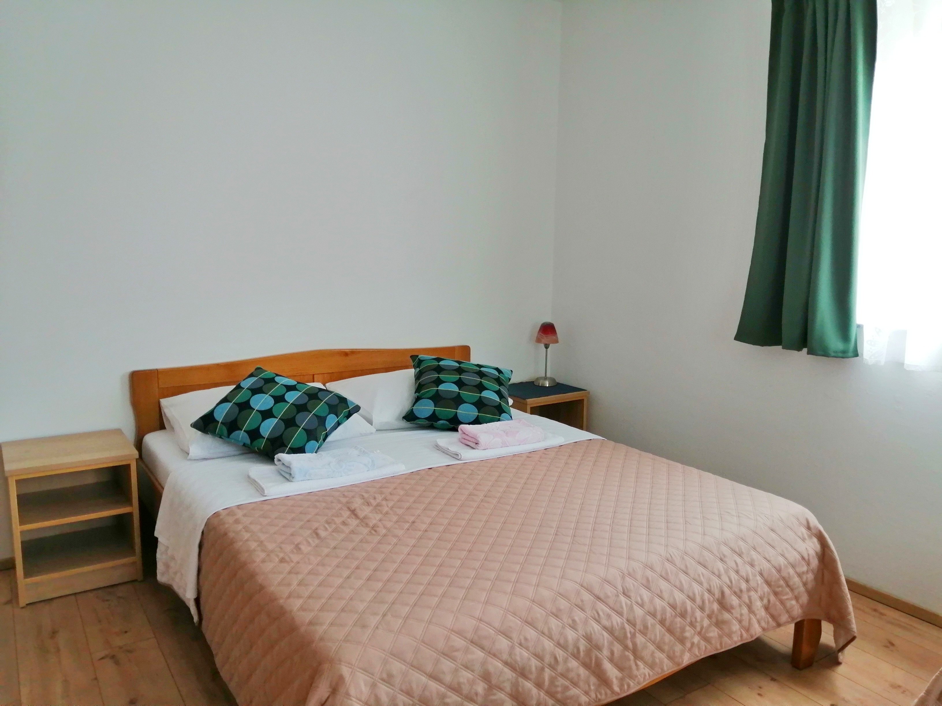 Apartment Capacity 2