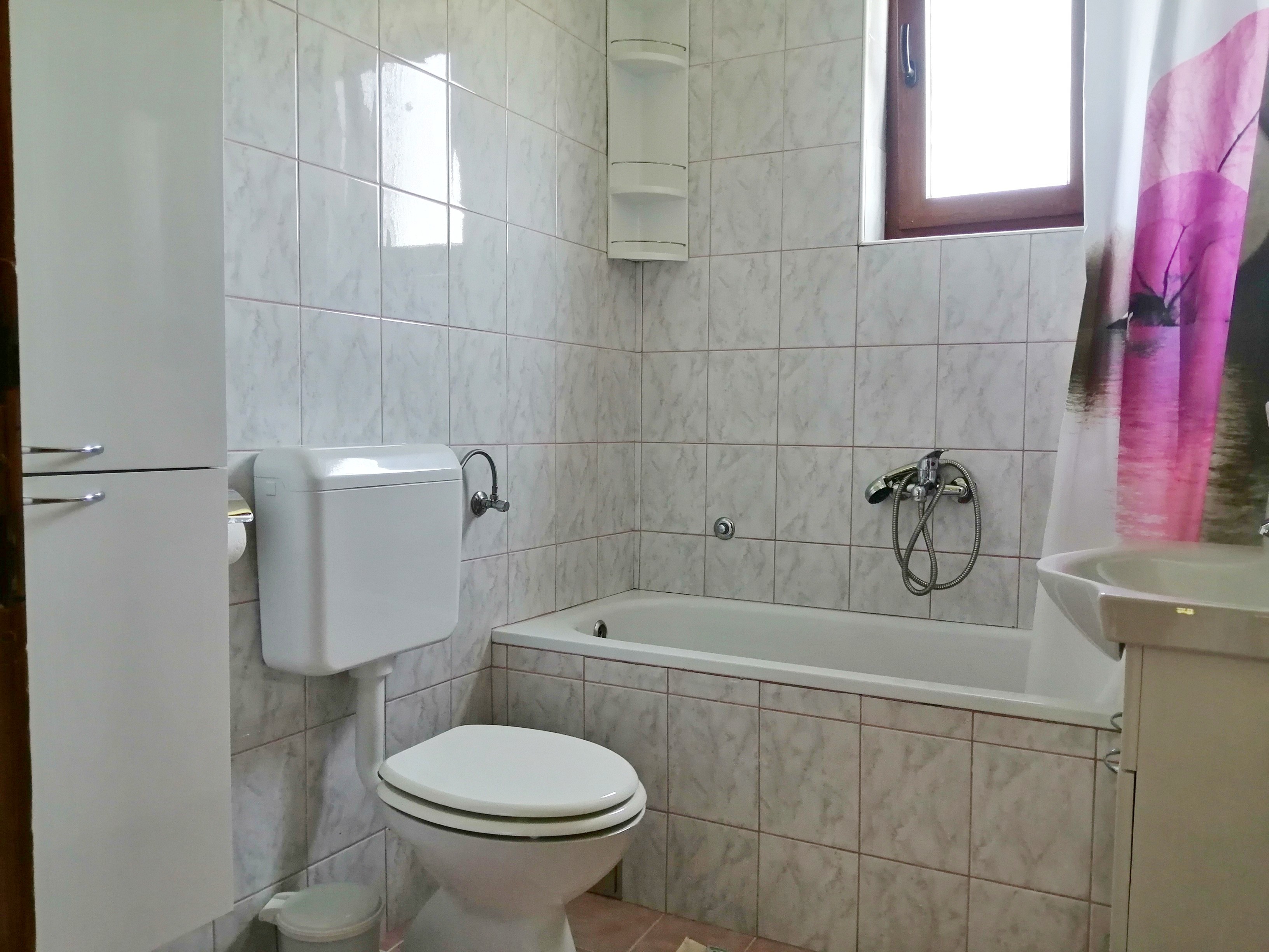 Apartment Capacity 4