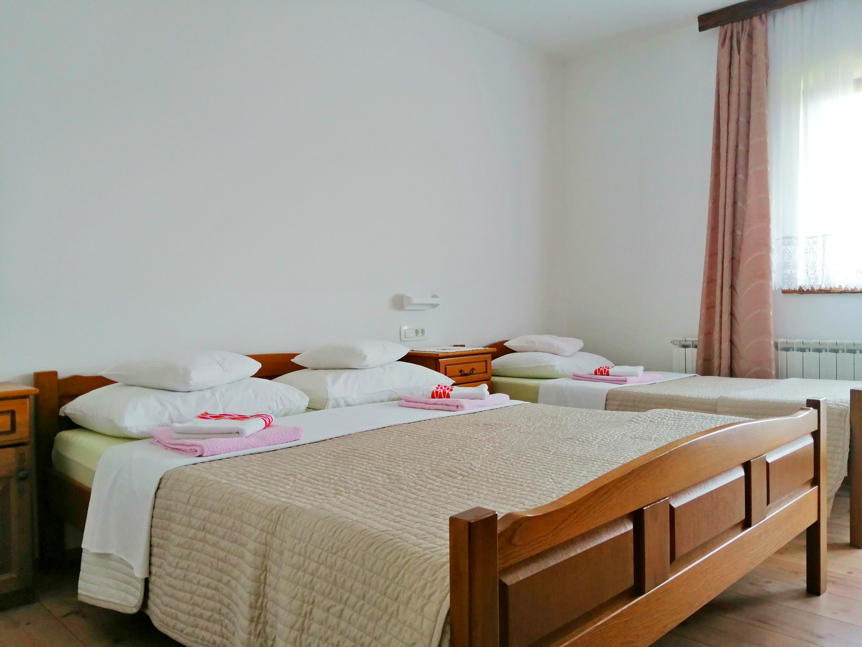 Apartment Capacity 4