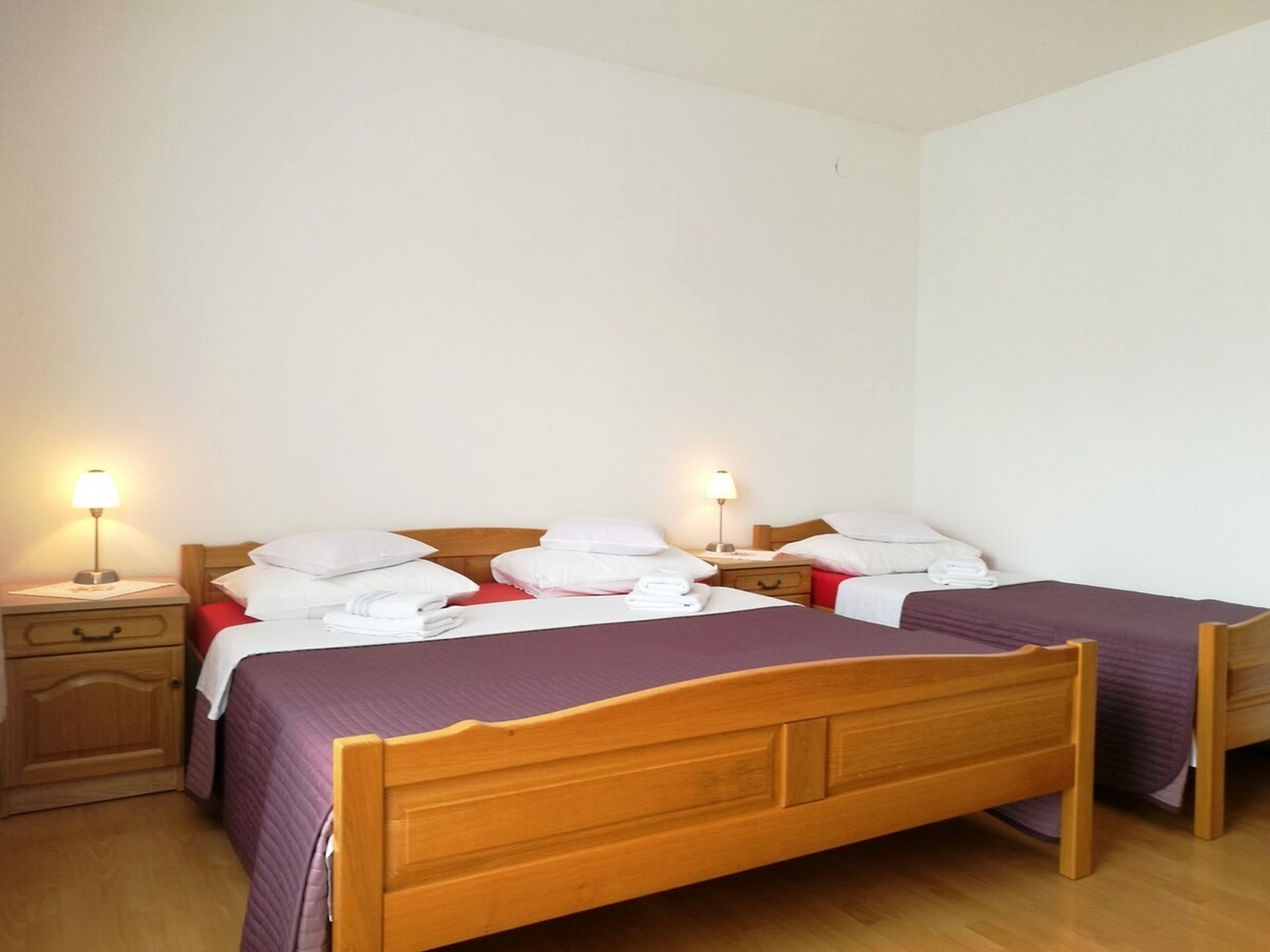 Apartment Capacity 4