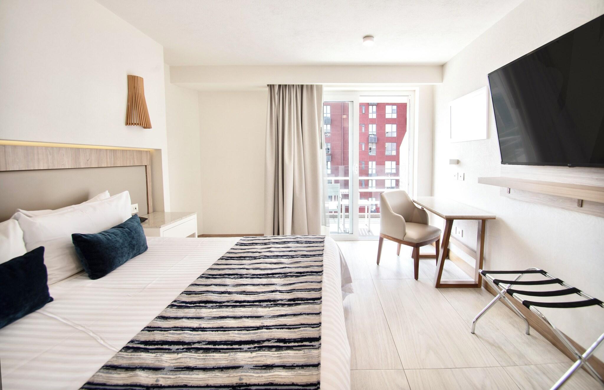 Double King Size Bed