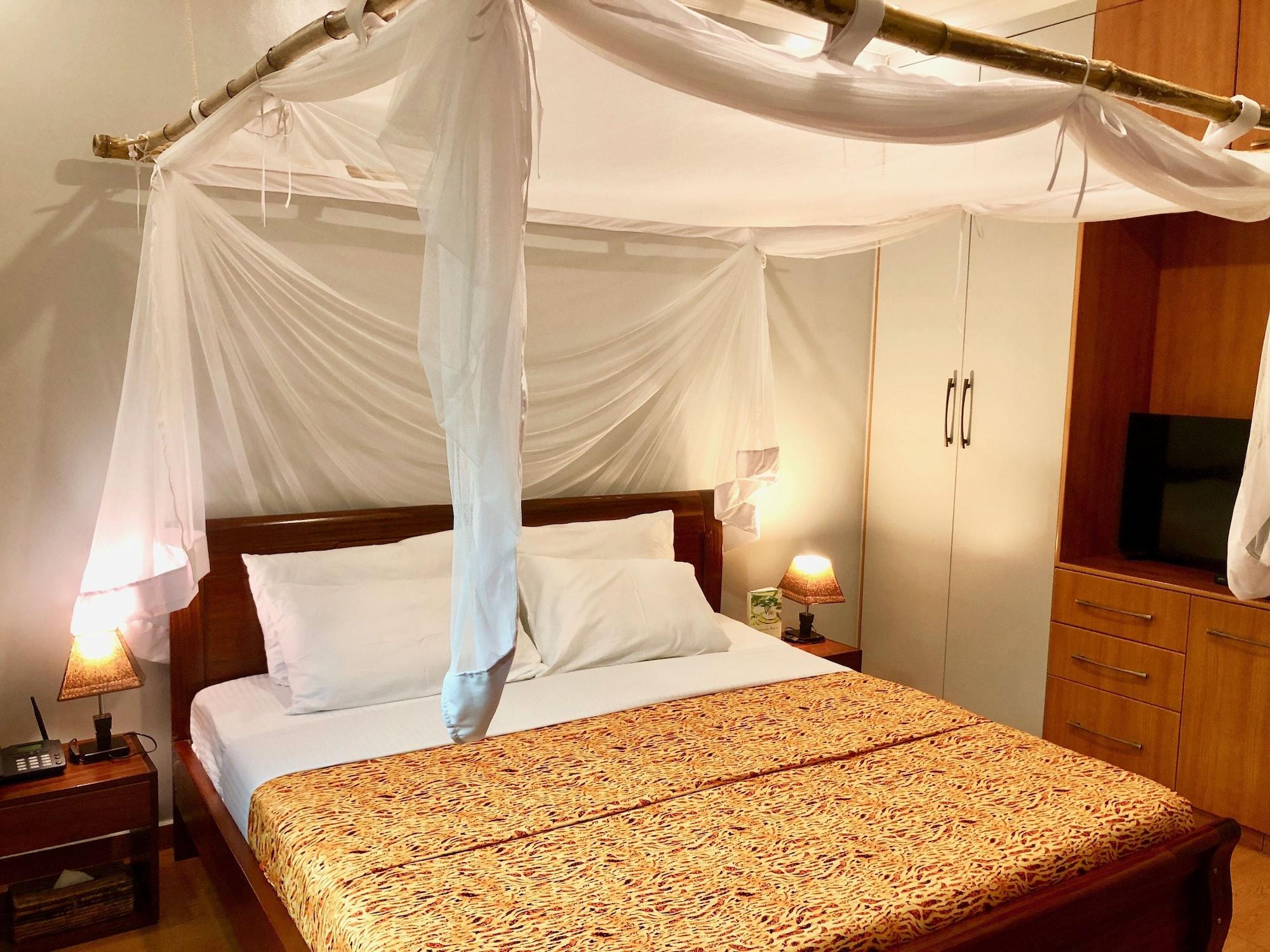 Double Superior Queen Bed