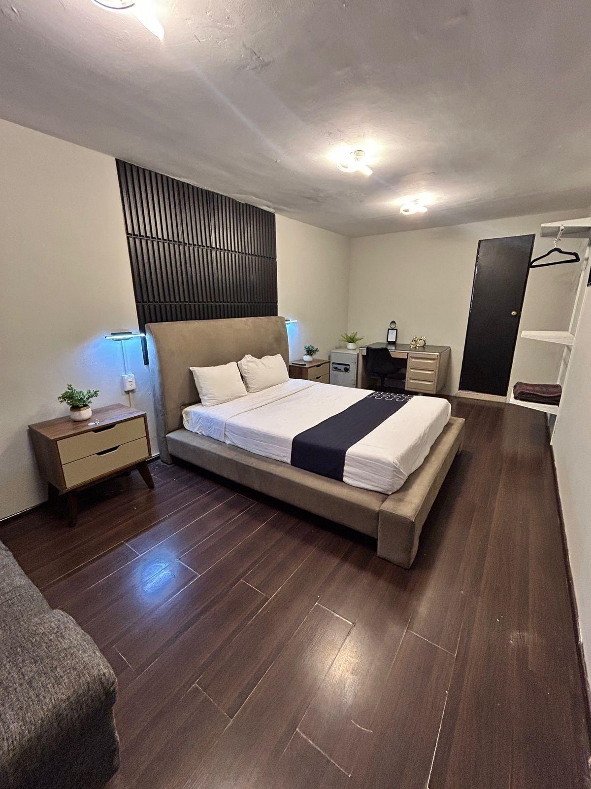 Double Superior Queen Bed