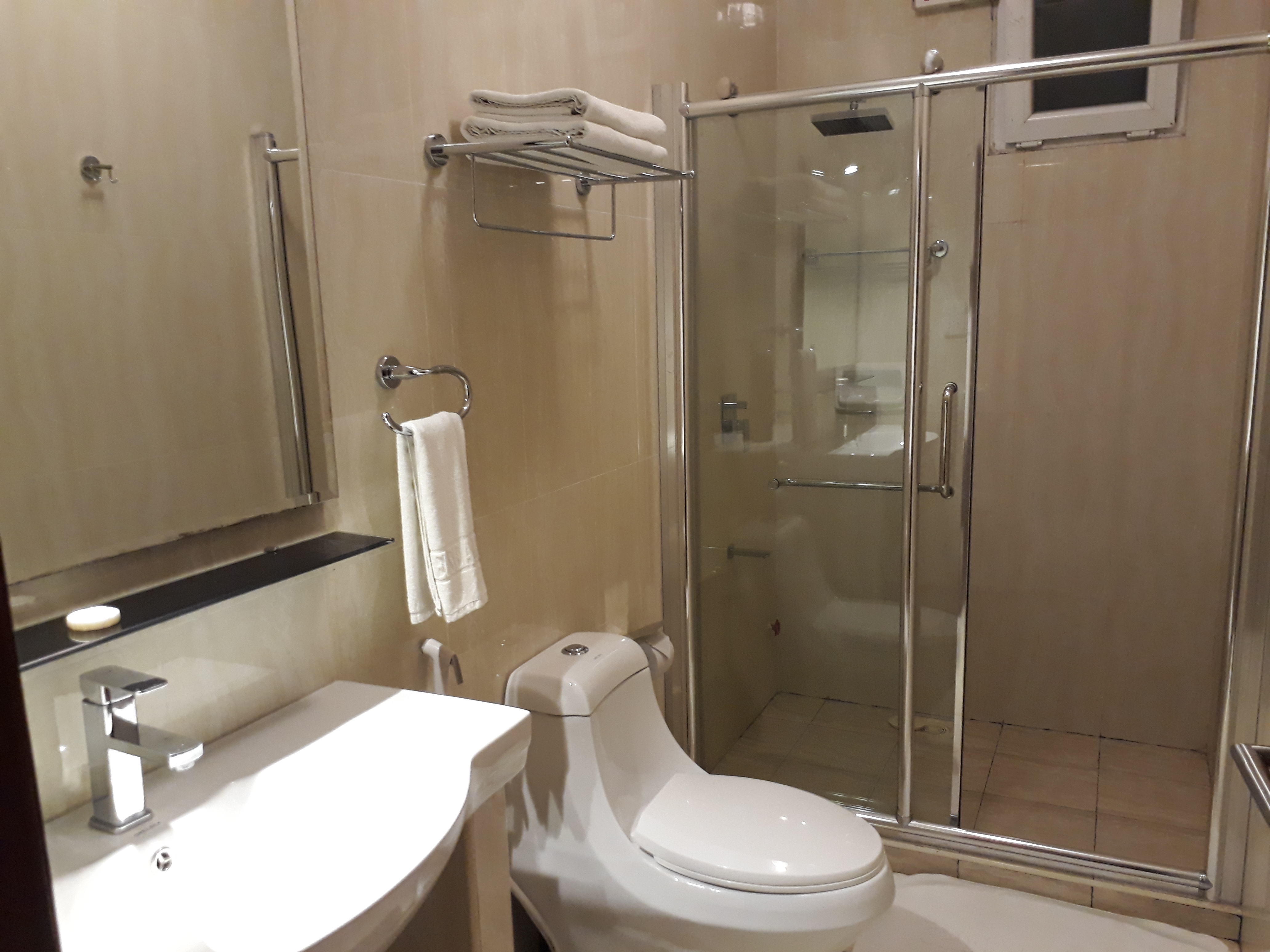 Double Deluxe Queen Bed