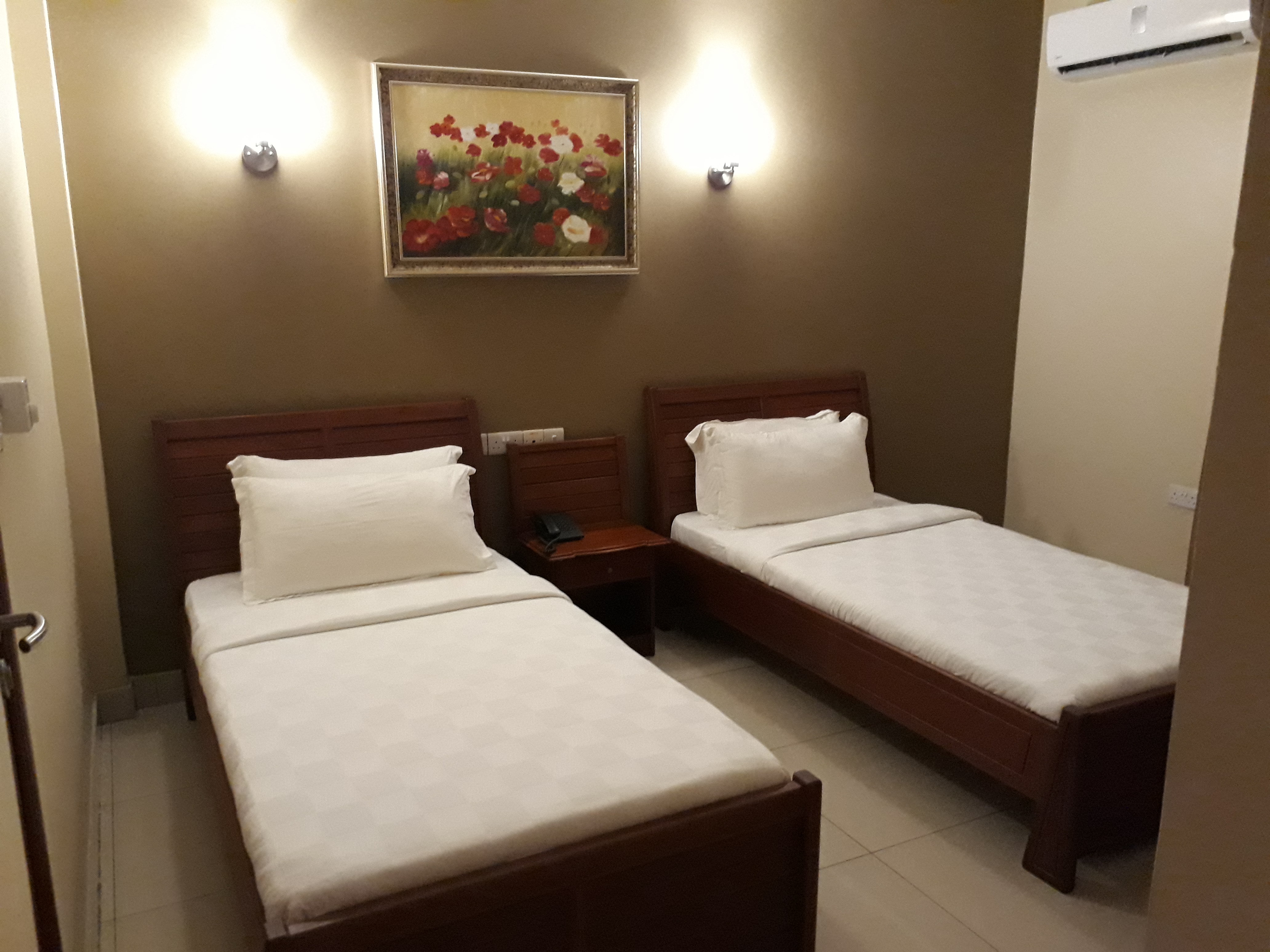 Apartment Two Bedrooms Two Bathrooms