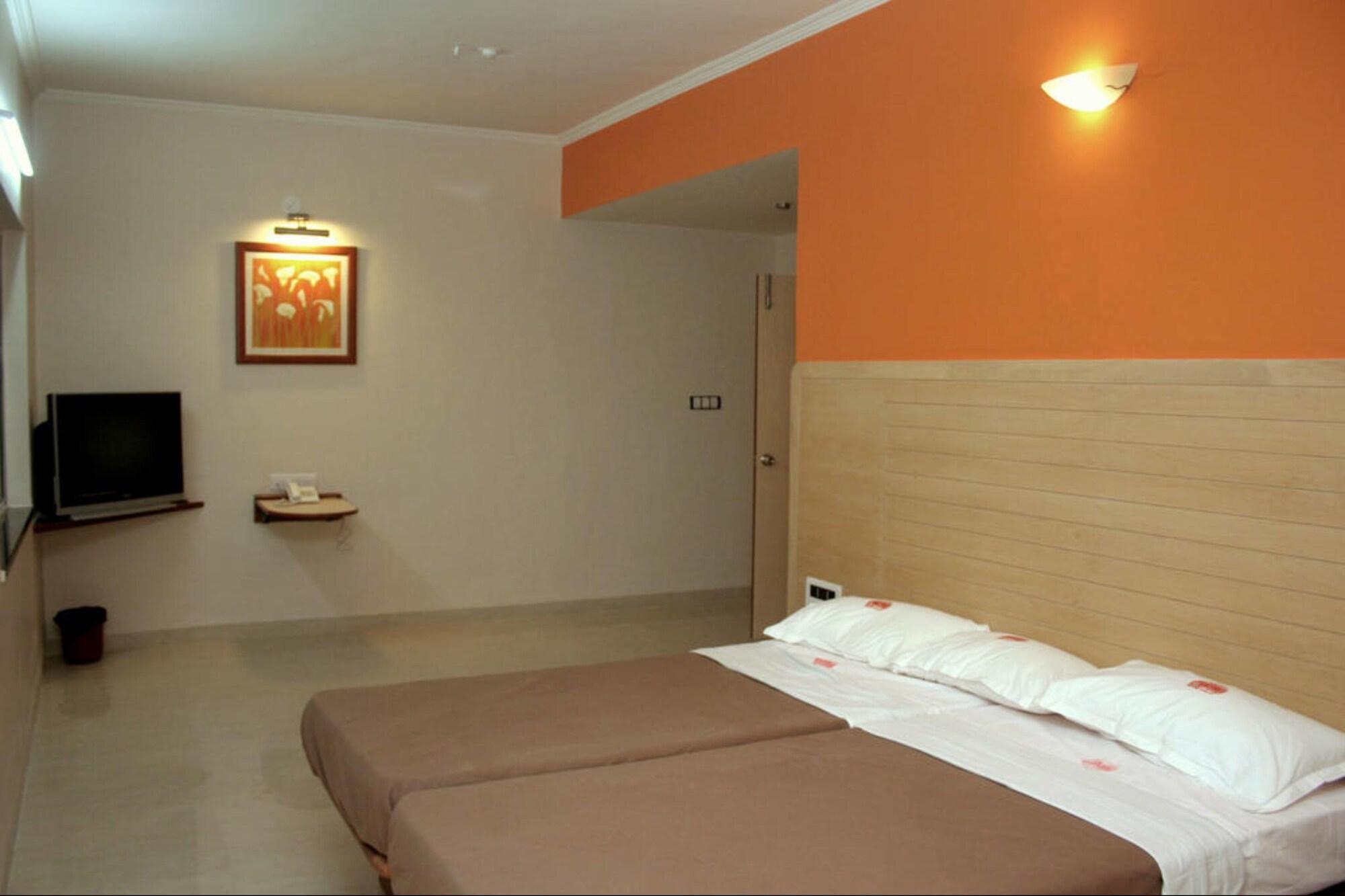 Double or Twin Deluxe King Bed