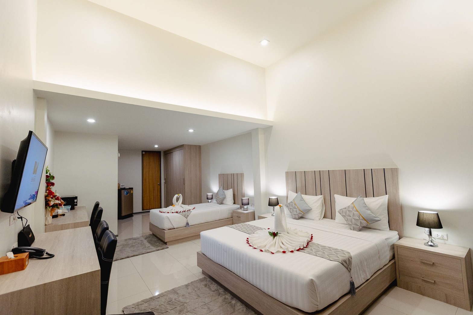 Quadruple with Balcony