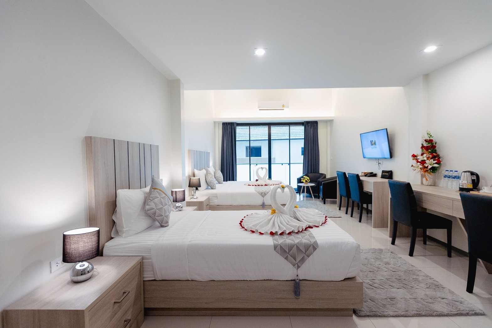 Quadruple with Balcony