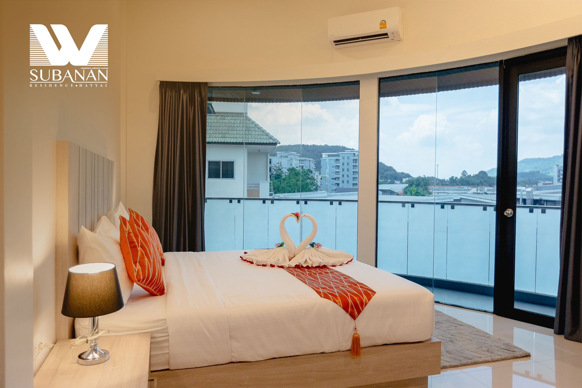 Triple Deluxe with Balcony