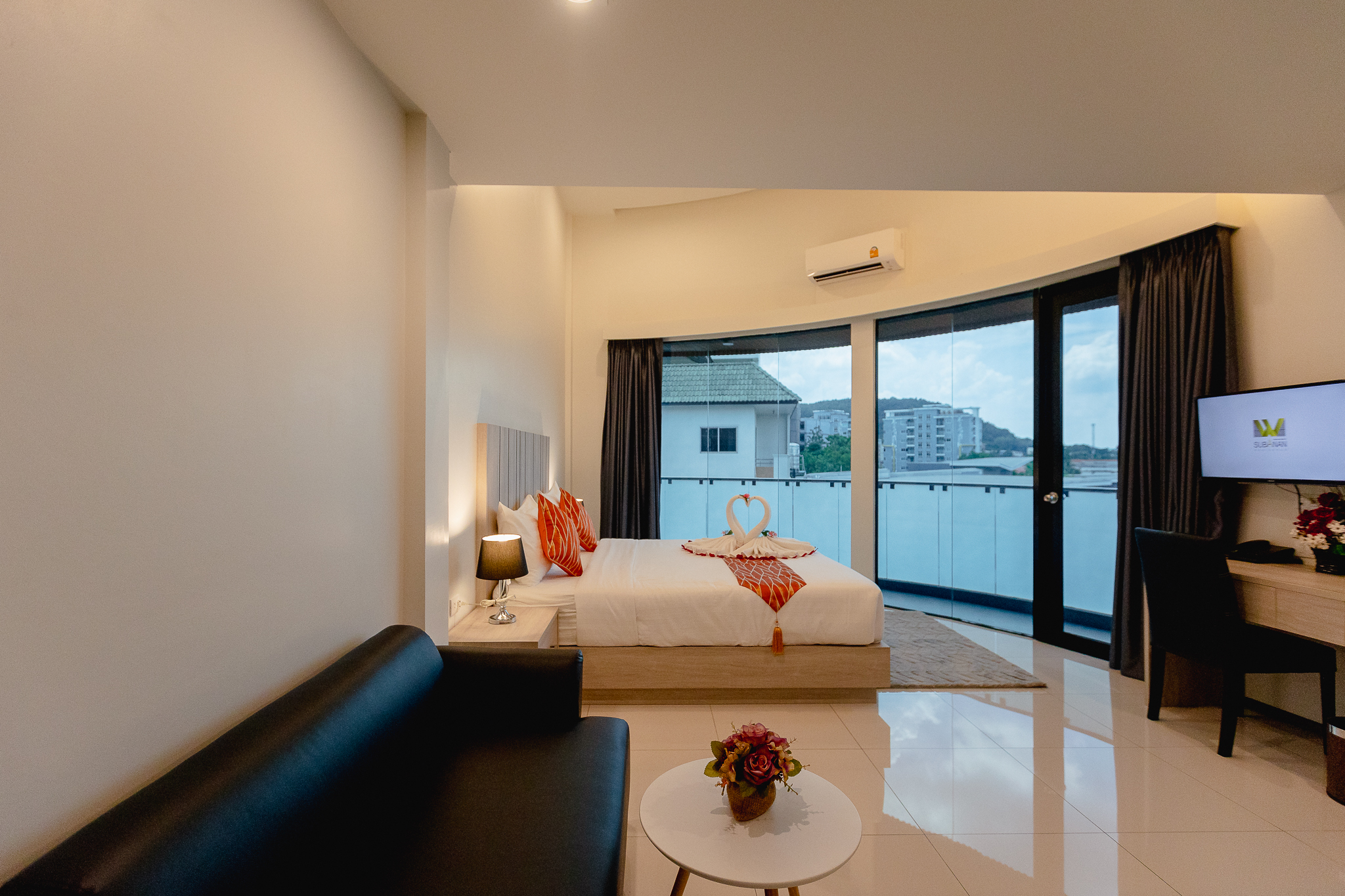 Triple Deluxe with Balcony