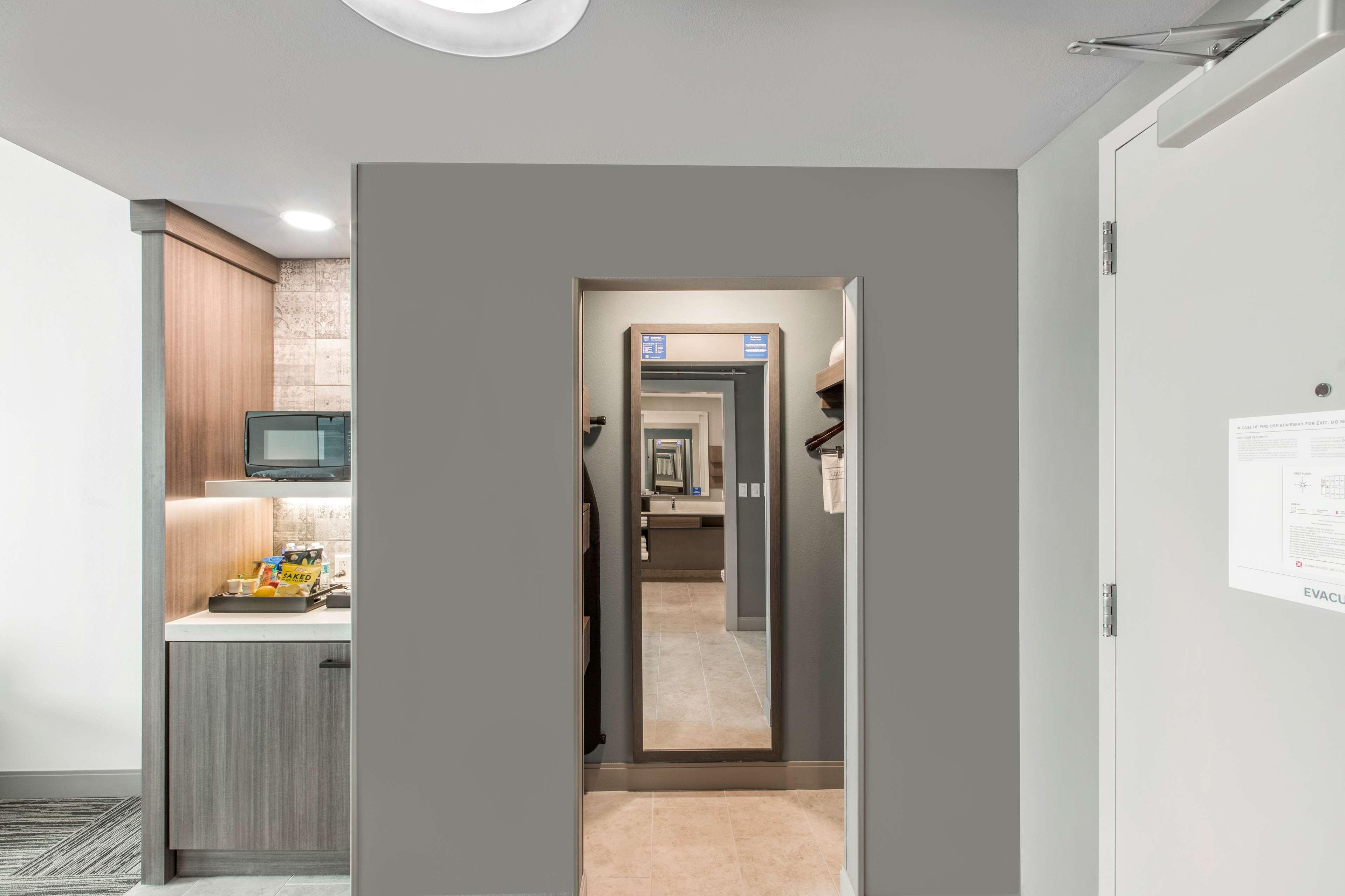 Double Two Queen Beds