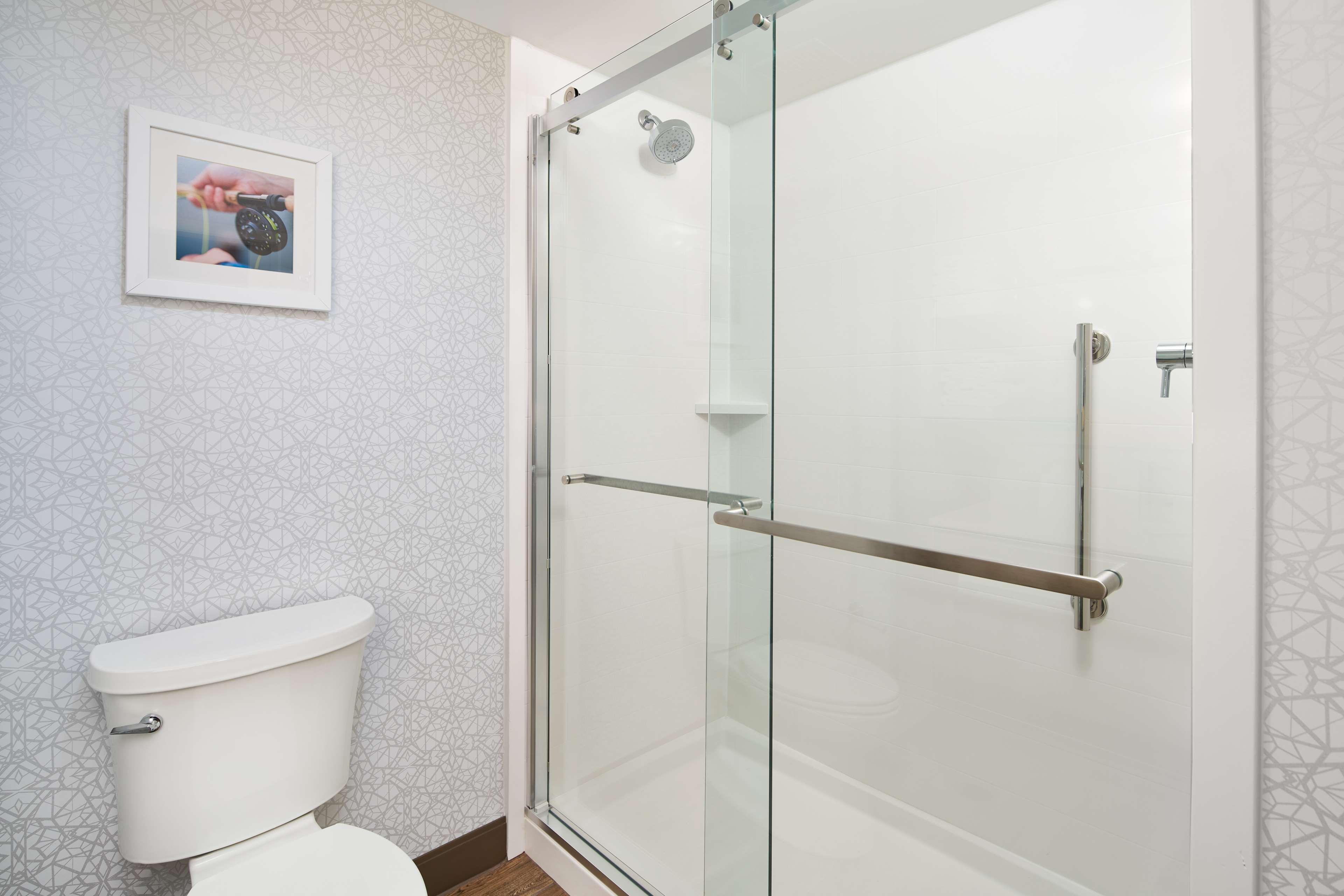 Studio King Size Bed