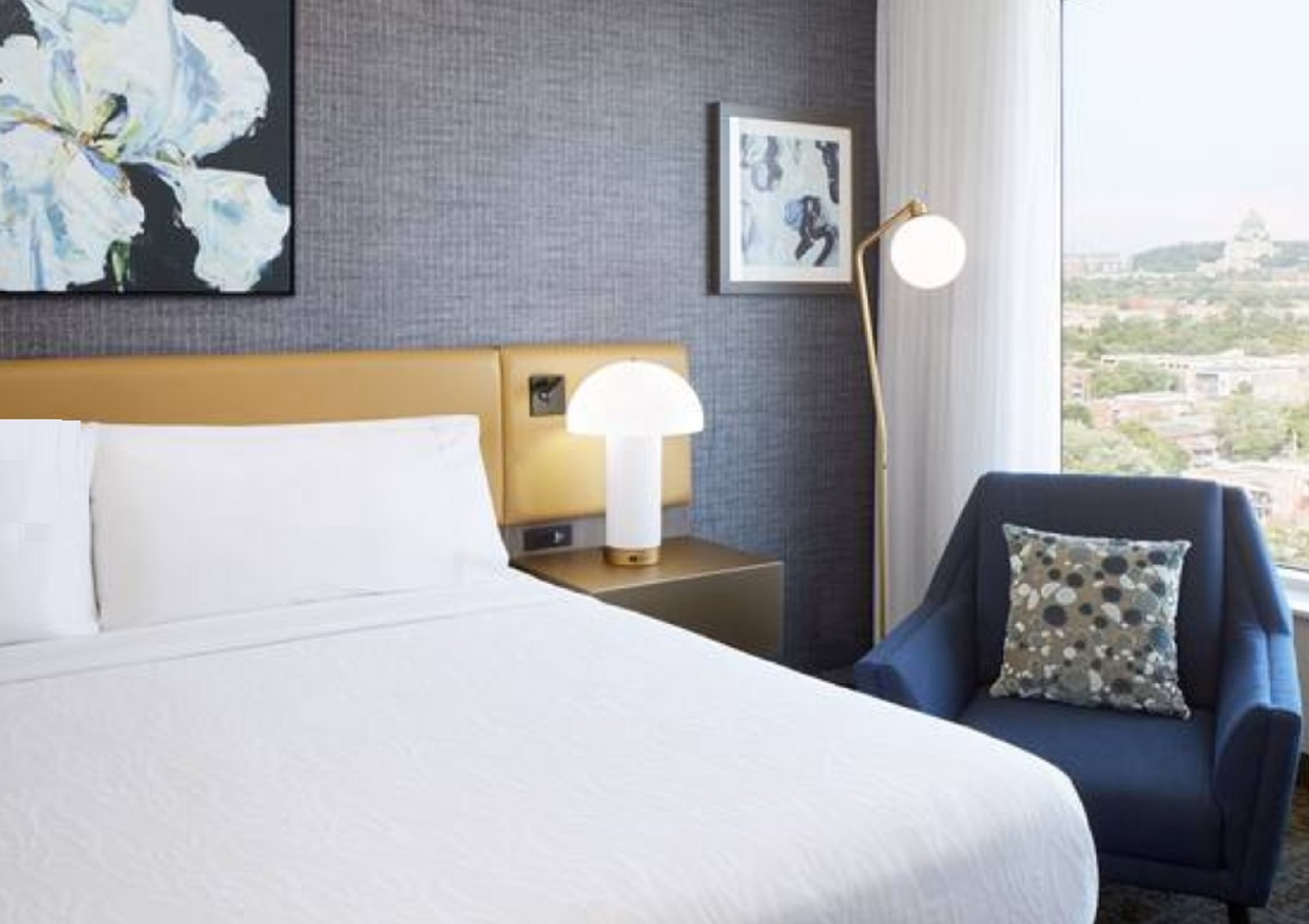 Double Accessible King Size Bed