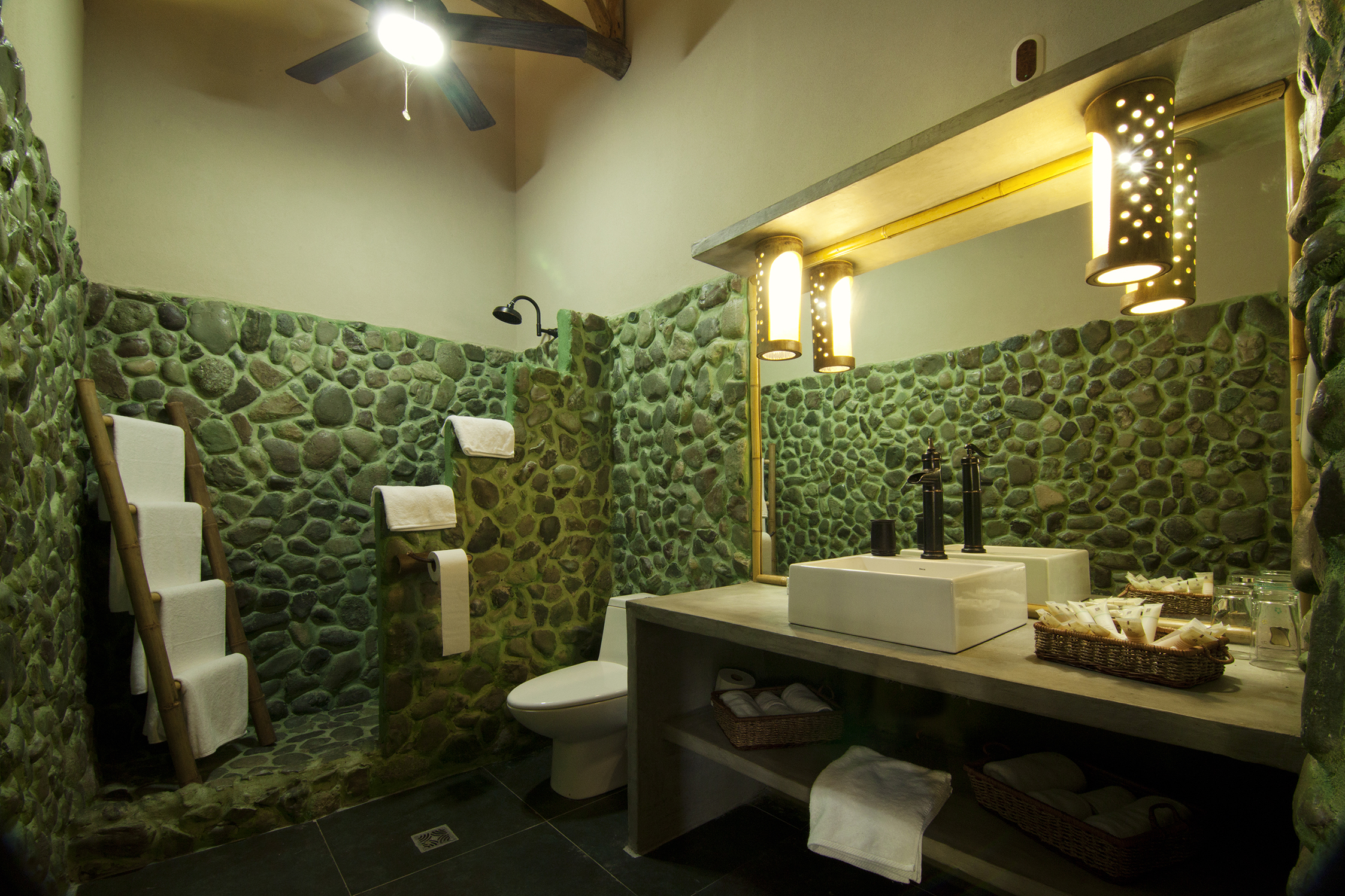 Apartment Two Bedrooms One Bathroom