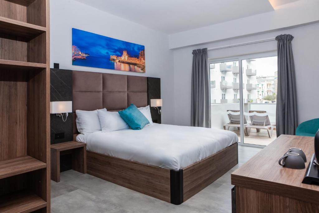 Triple Superior with Balcony