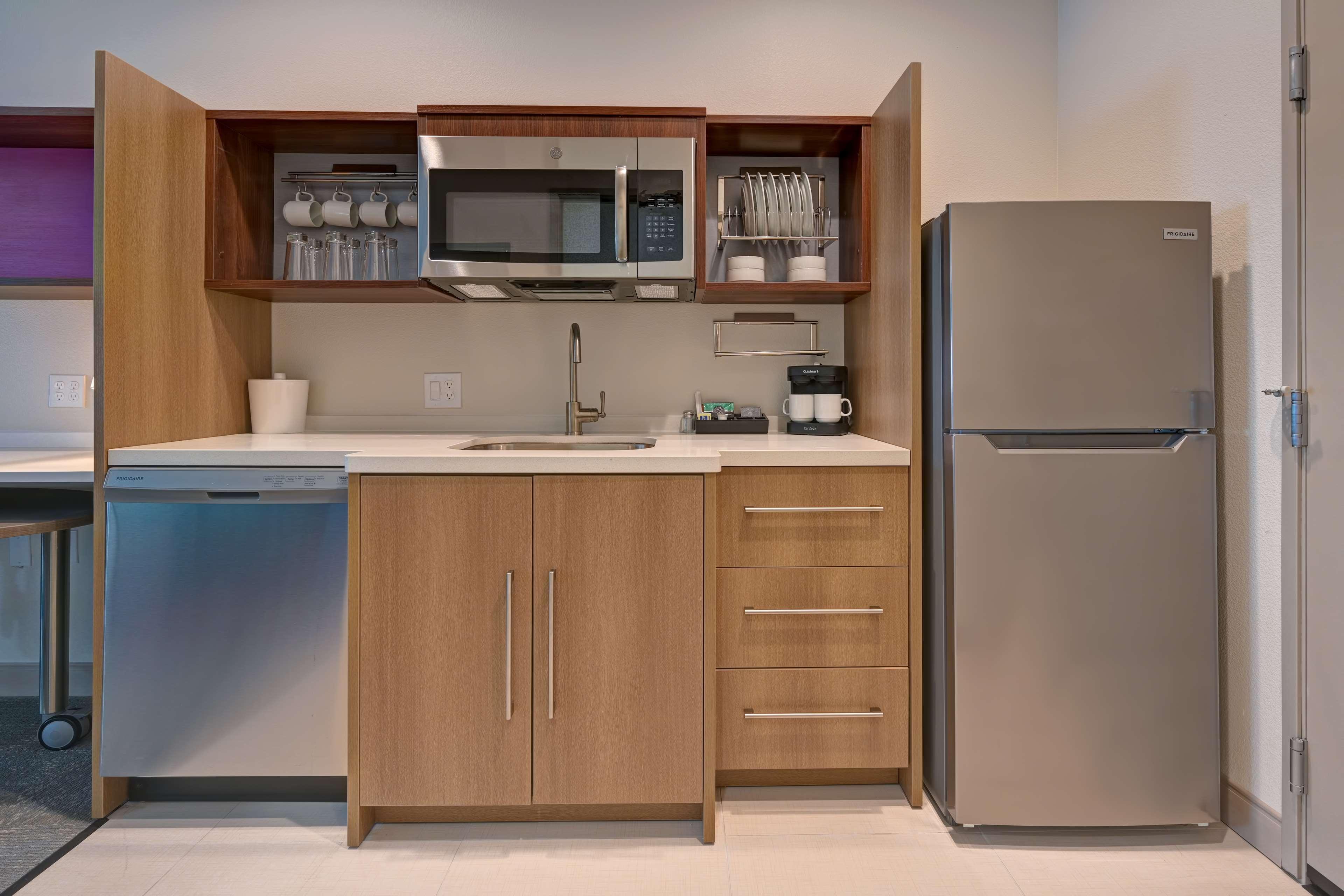 Suite King Bed One Bedroom 