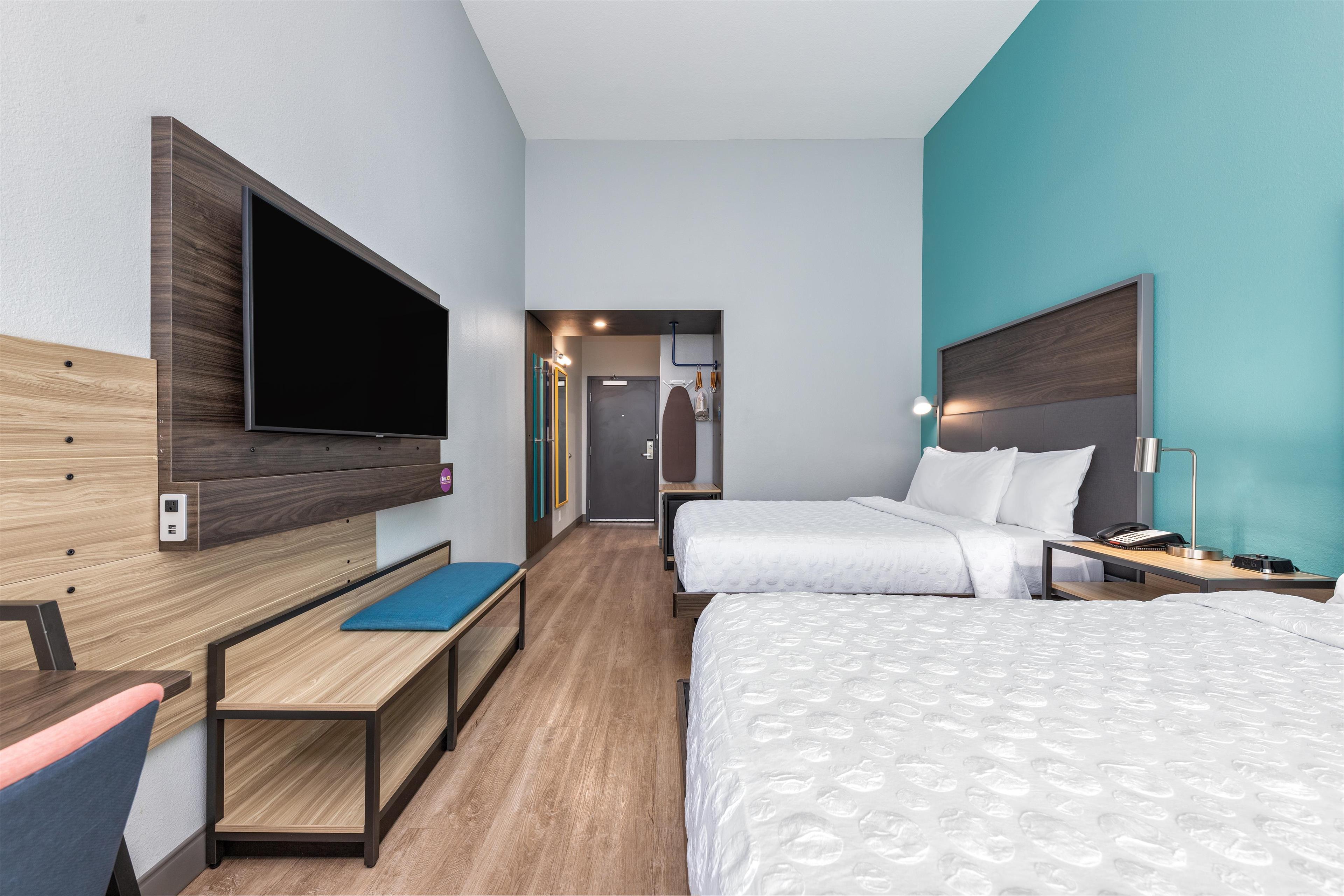 Double Two Queen Beds