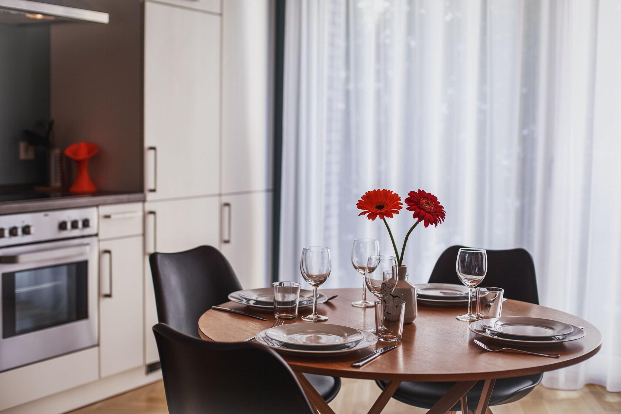 Apartment Deluxe Queen Bed