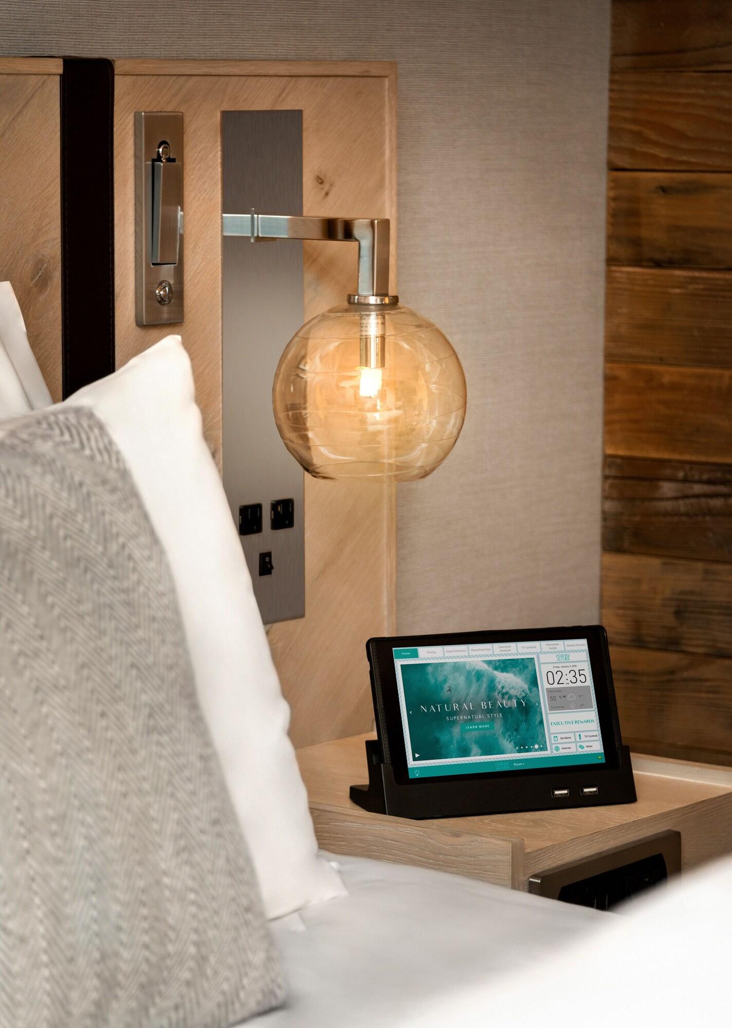 Double Ocean View King Bed