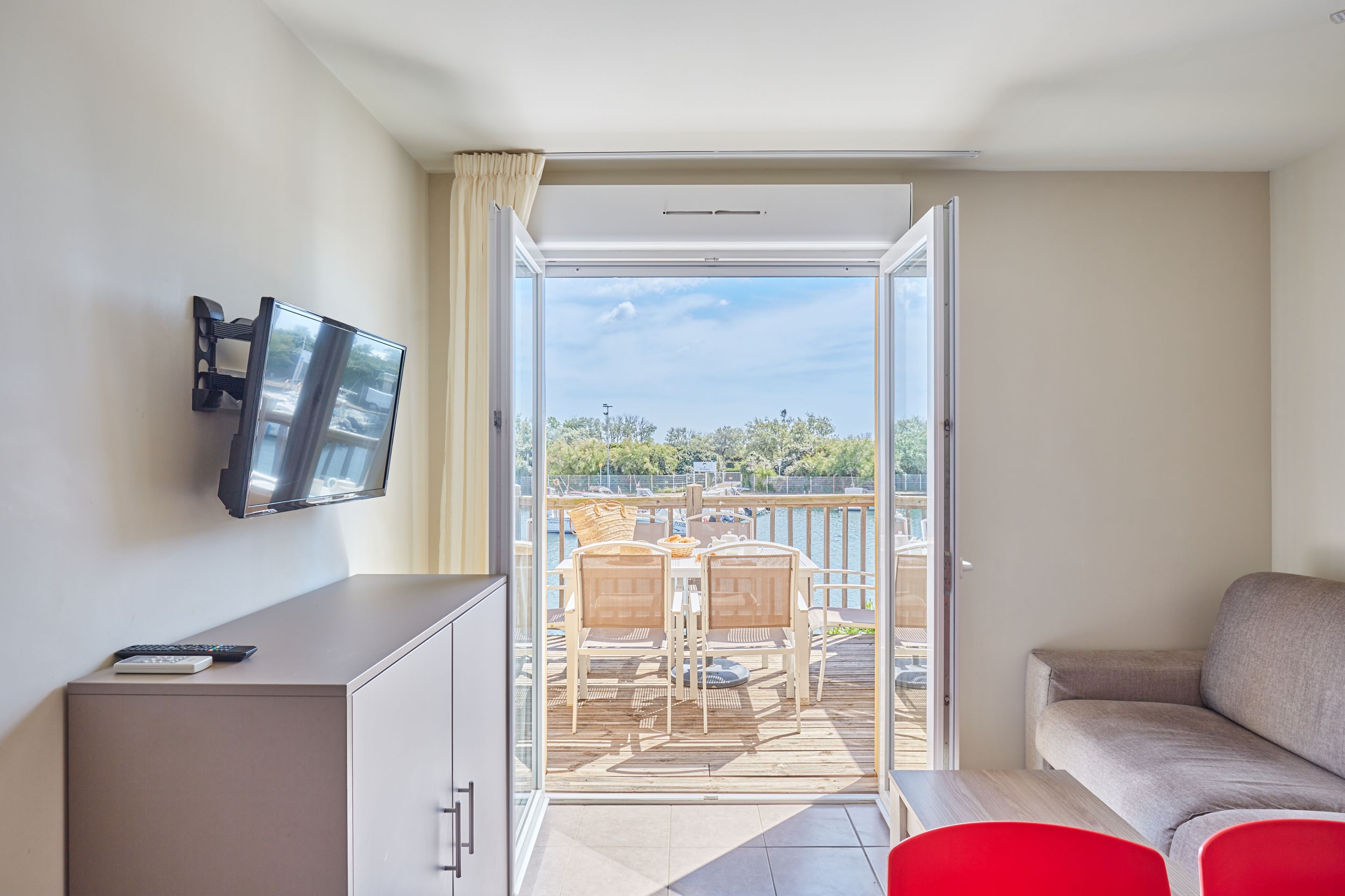 Apartment Capacity 8 Two Bedrooms