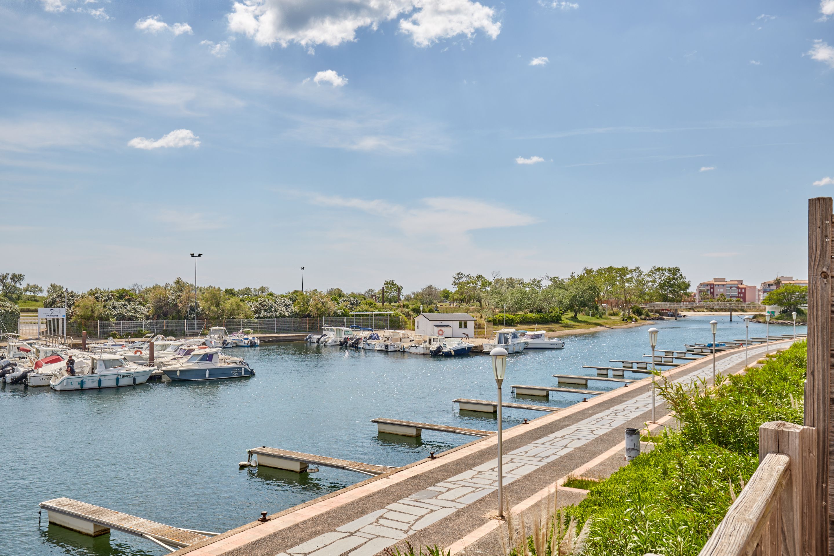 Apartment Capacity 6 Two Bedrooms