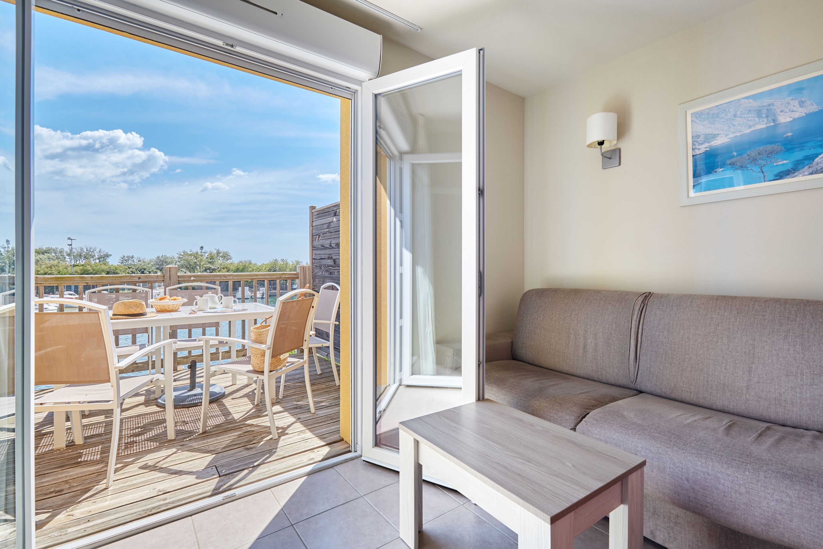 Apartment Capacity 6 Two Bedrooms