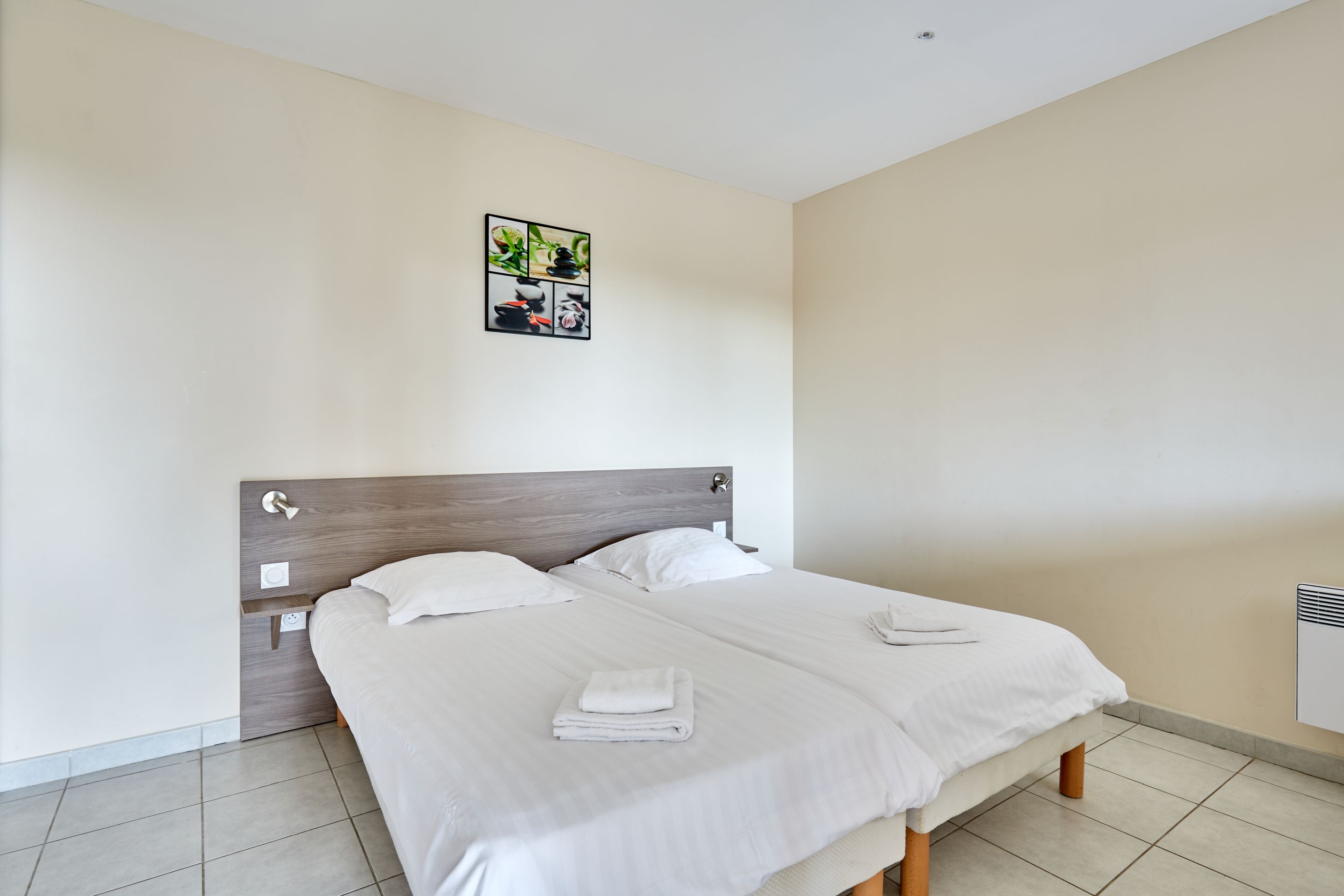 Apartment Capacity 6